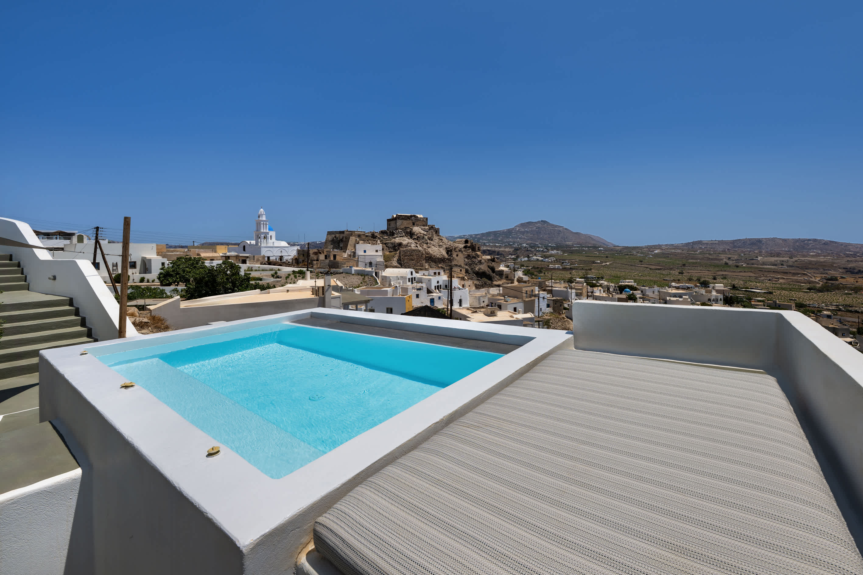Amphora Meltemi Seaview Gem w/ Private Jacuzzi — Akrotiri, Thira — vacation rental