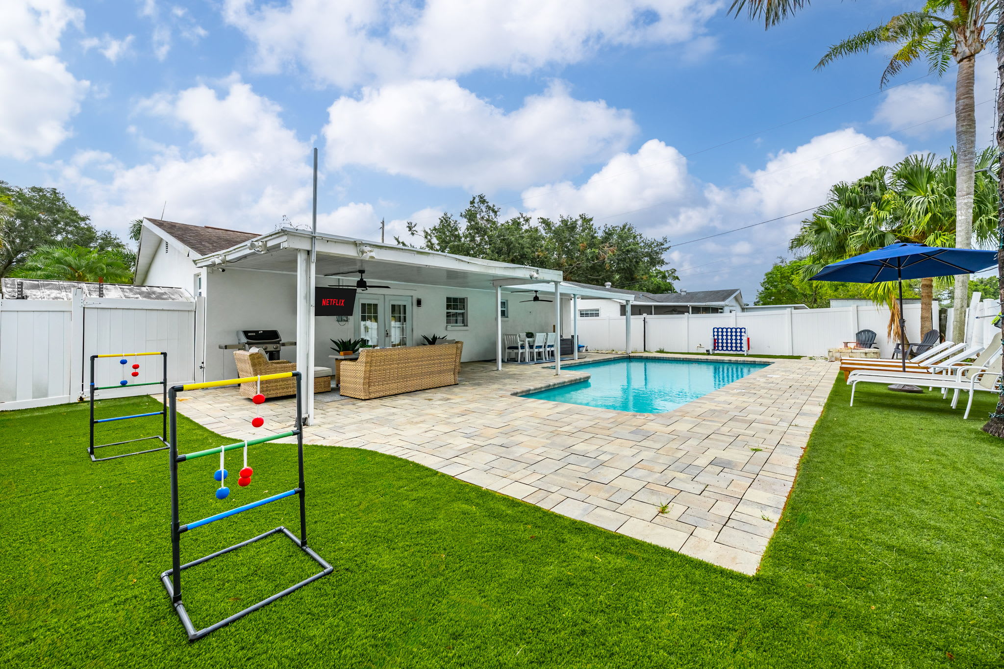 Coastin Close Family Fun HTD Pool Outdoor Games — Pinellas Park, FL — vacation rental