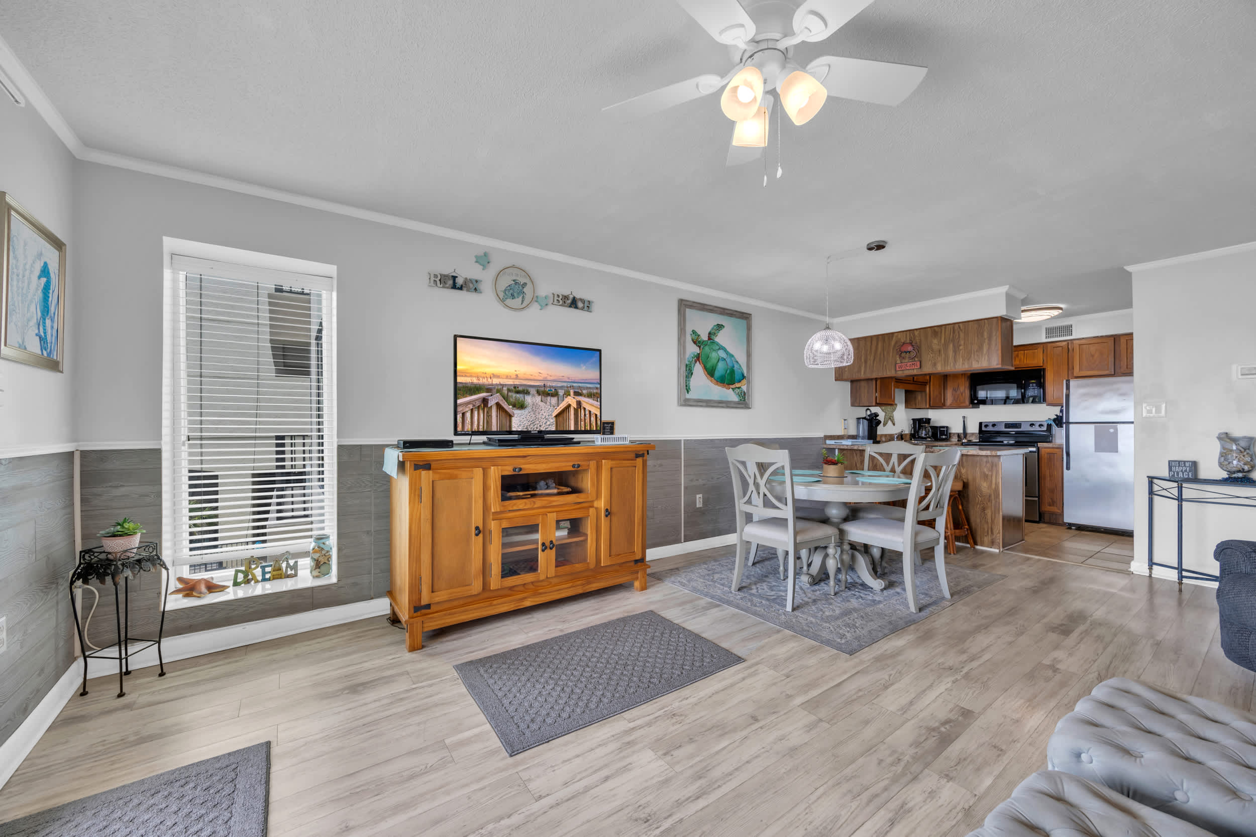 Oceanfront w Stunning  Views Amenities Galore