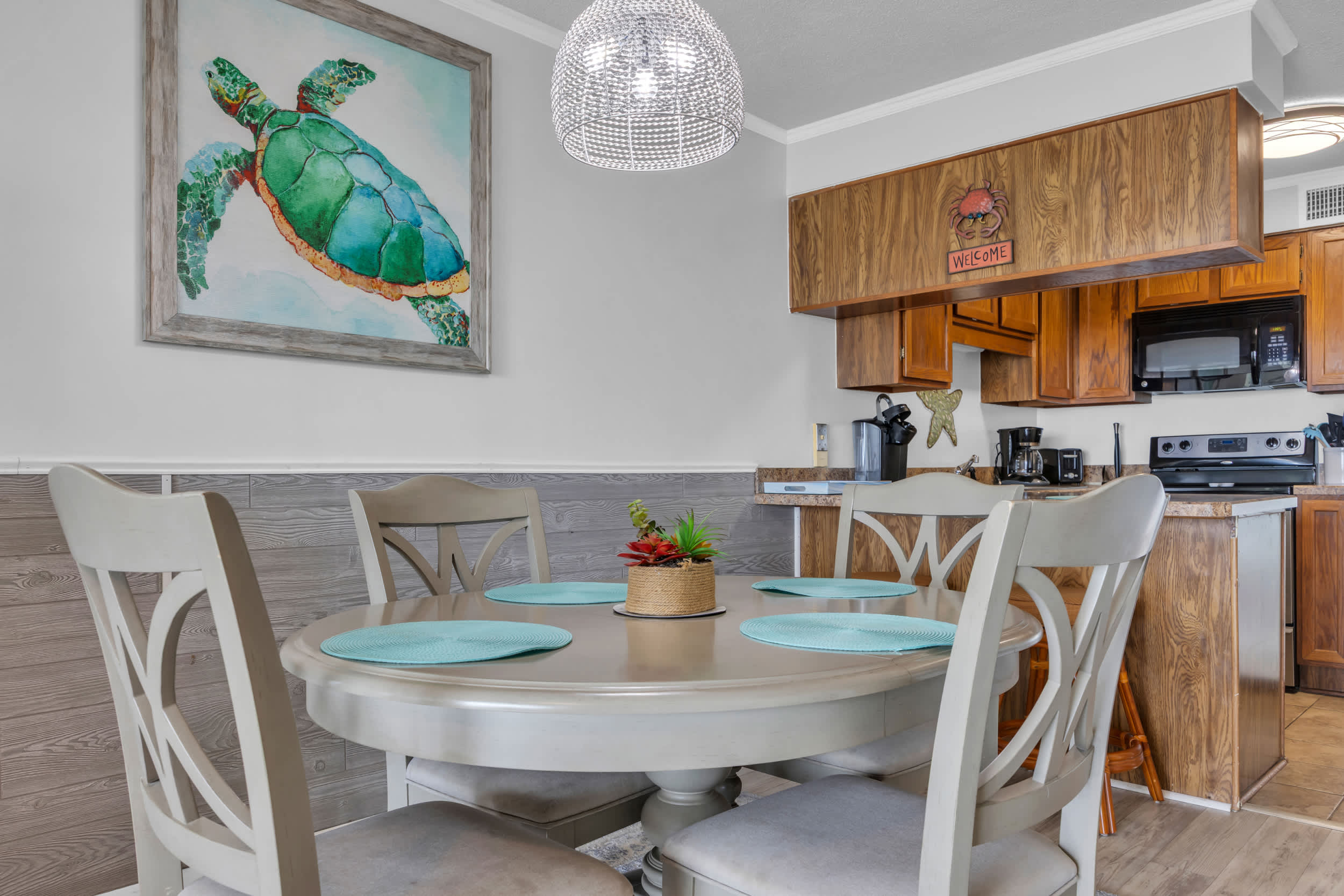 Oceanfront w Stunning  Views Amenities Galore