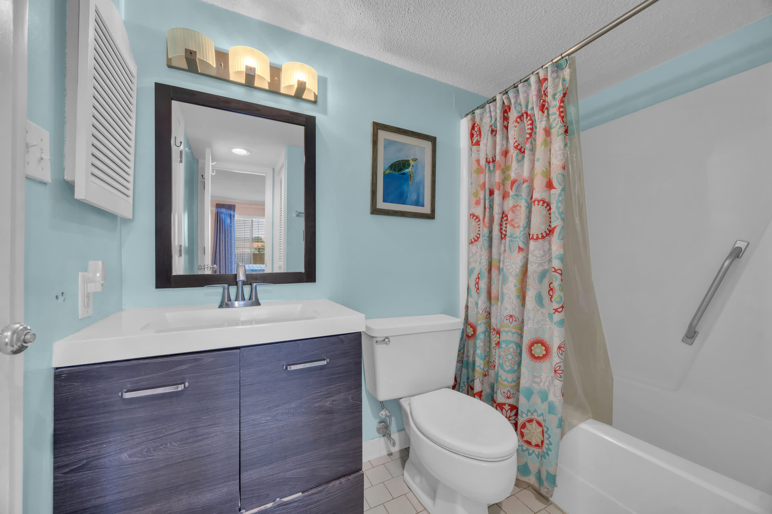 Oceanfront w Stunning  Views Amenities Galore