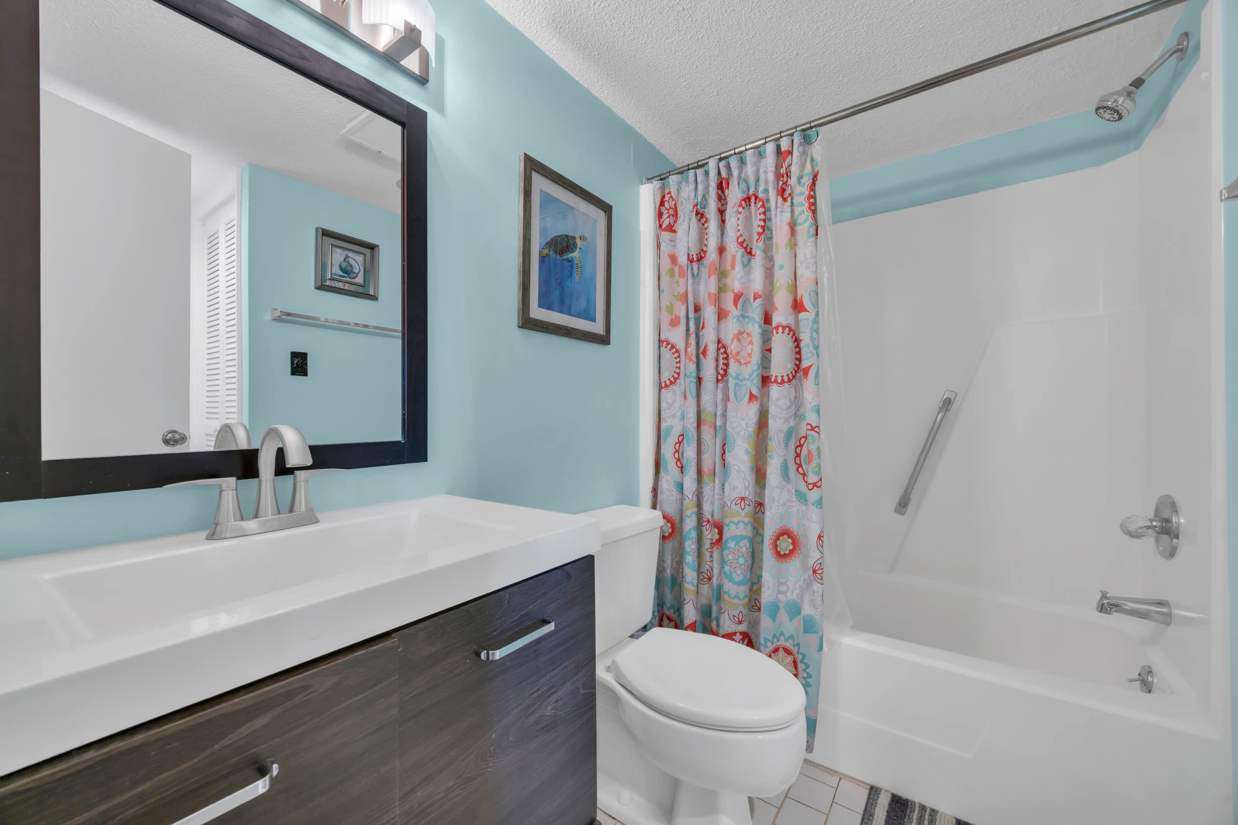 Oceanfront w Stunning  Views Amenities Galore