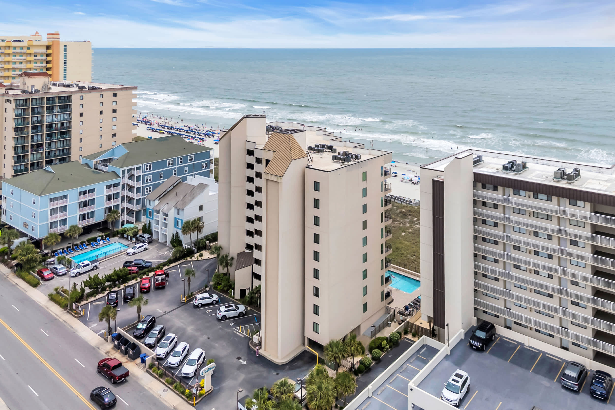 Oceanfront w Stunning  Views Amenities Galore