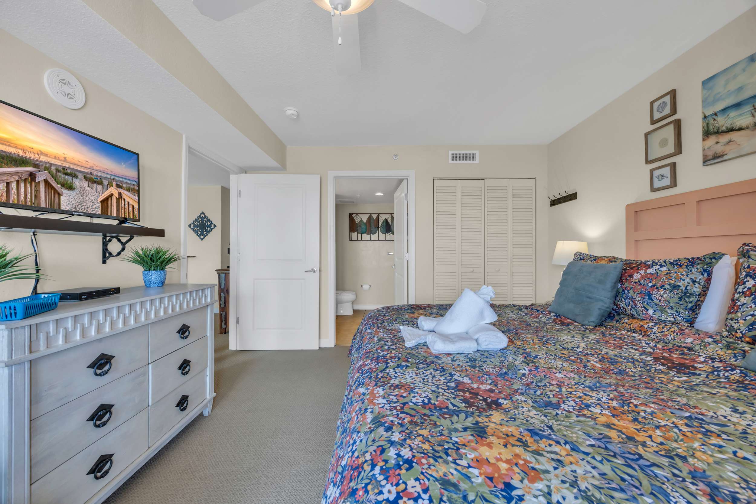 Tilghman Resort Sea View w Lazy River & Indoor Pool