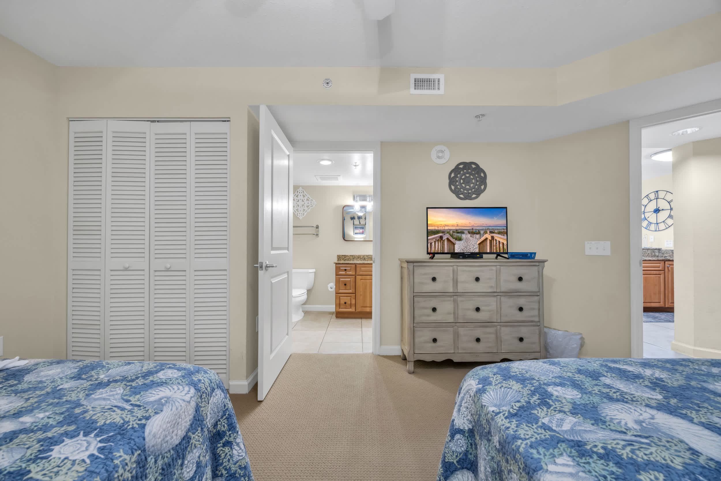 Tilghman Resort Sea View w Lazy River & Indoor Pool