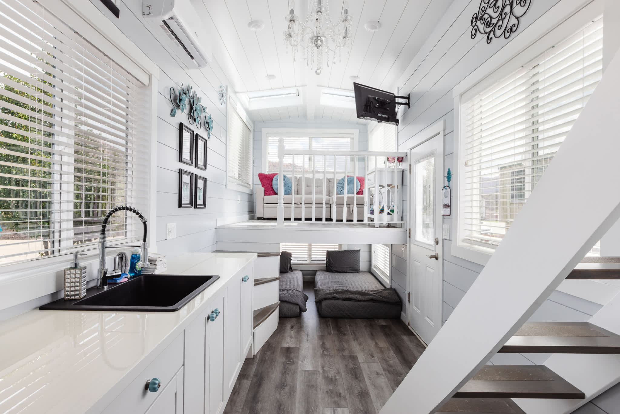 Hot Tub Under Desert Sky • Zion Tiny Home Getaway — Apple Valley, UT — vacation rental