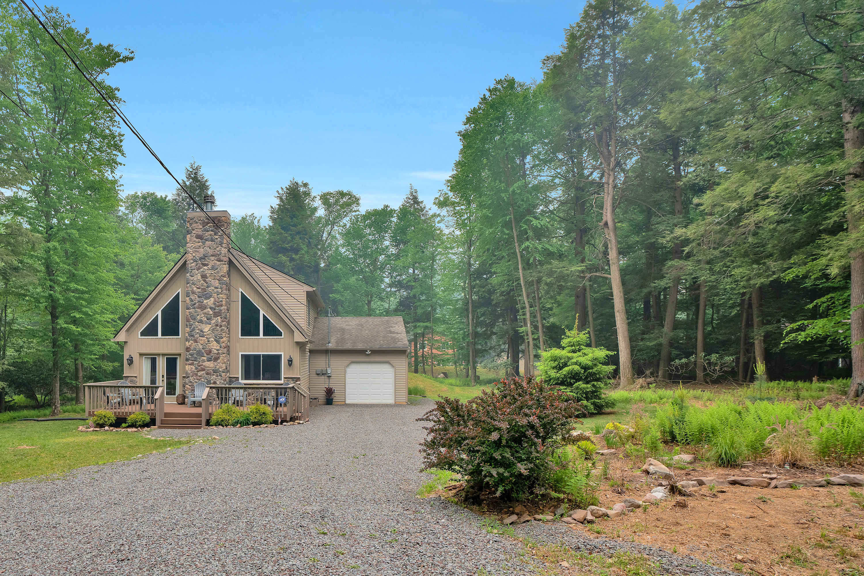  Longfellow Lodge