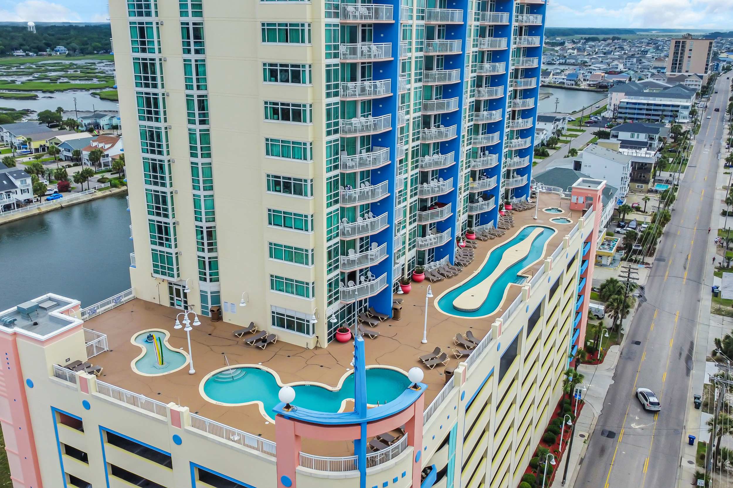 9th Floor Sky Pool Deck