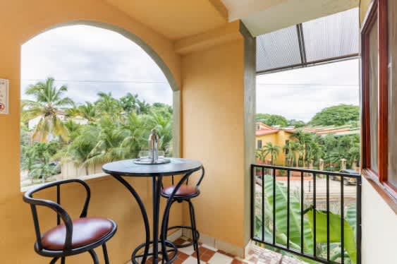 2-Bedroom Condo: 5-Minute Walk to Tamarindo Town - Vacation Rental in Tamarindo, Costa Rica