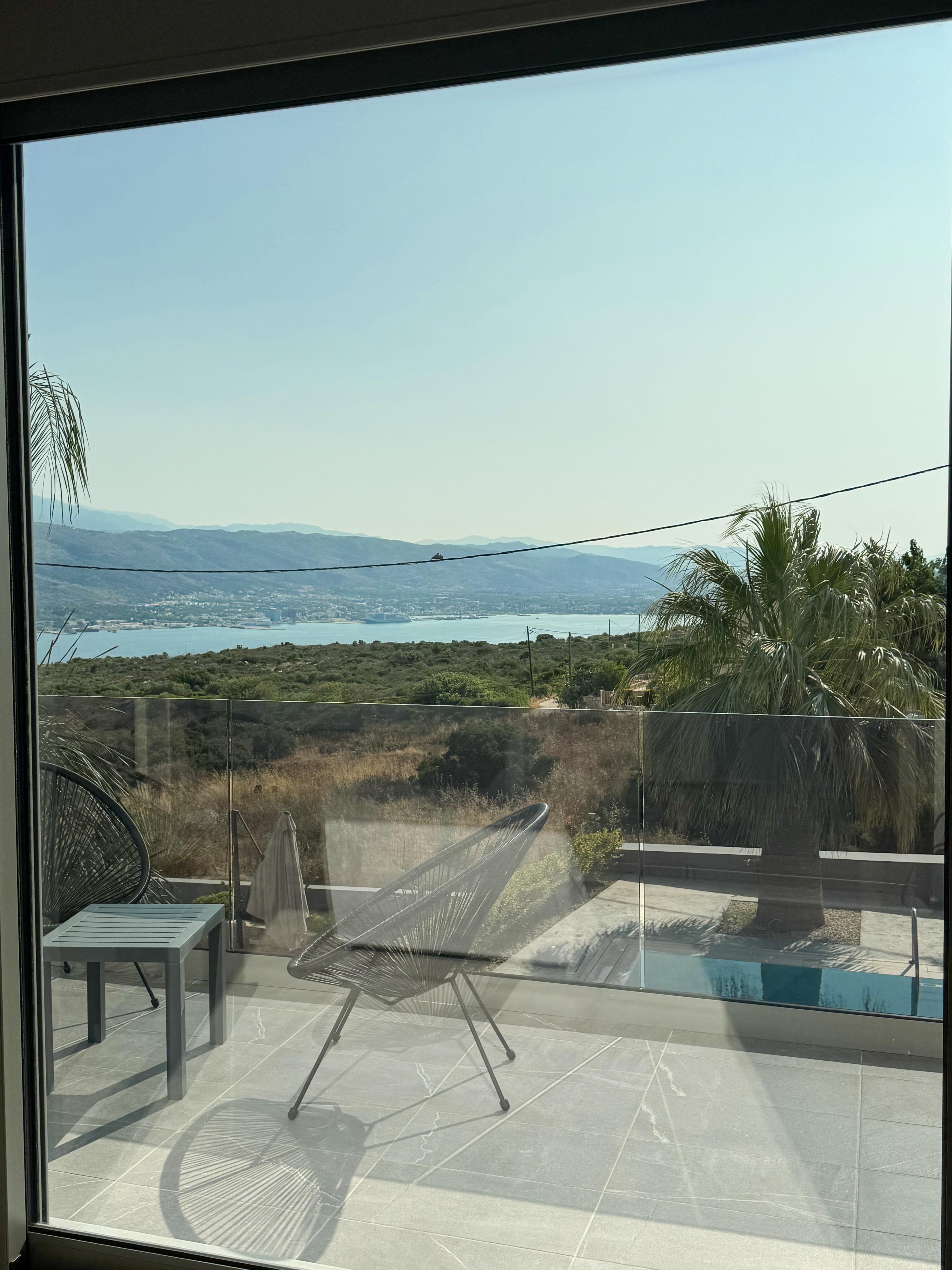 View 3
