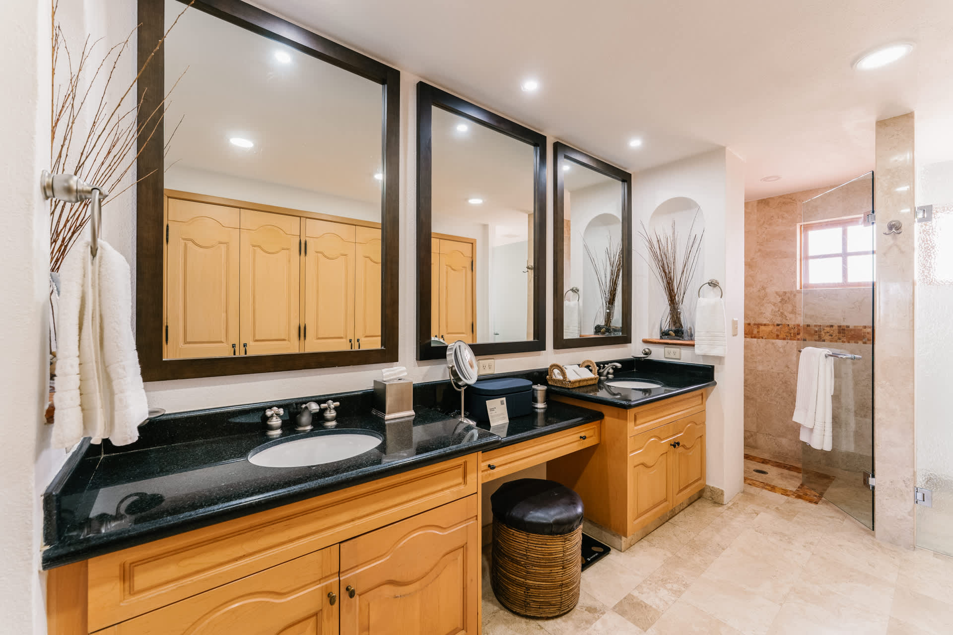 Primary Bathroom | Villa La Estancia 2304 in Cabo San Lucas, Mexico by Luxus Vacation Properties