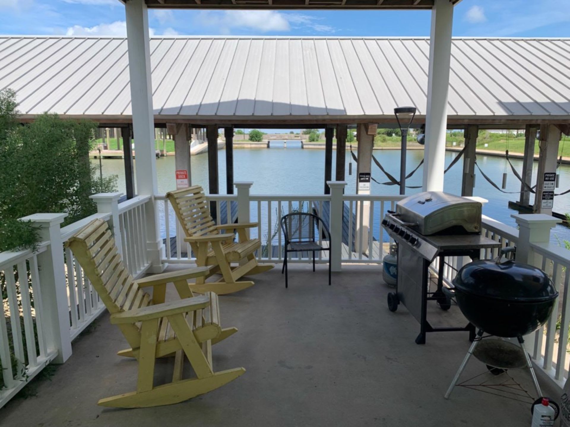 Laguna Harbor Cottage — Bolivar Peninsula, TX — vacation rental