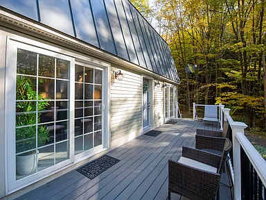 Acres & Views! Firepit, BBQ | Bayley Way Getaway