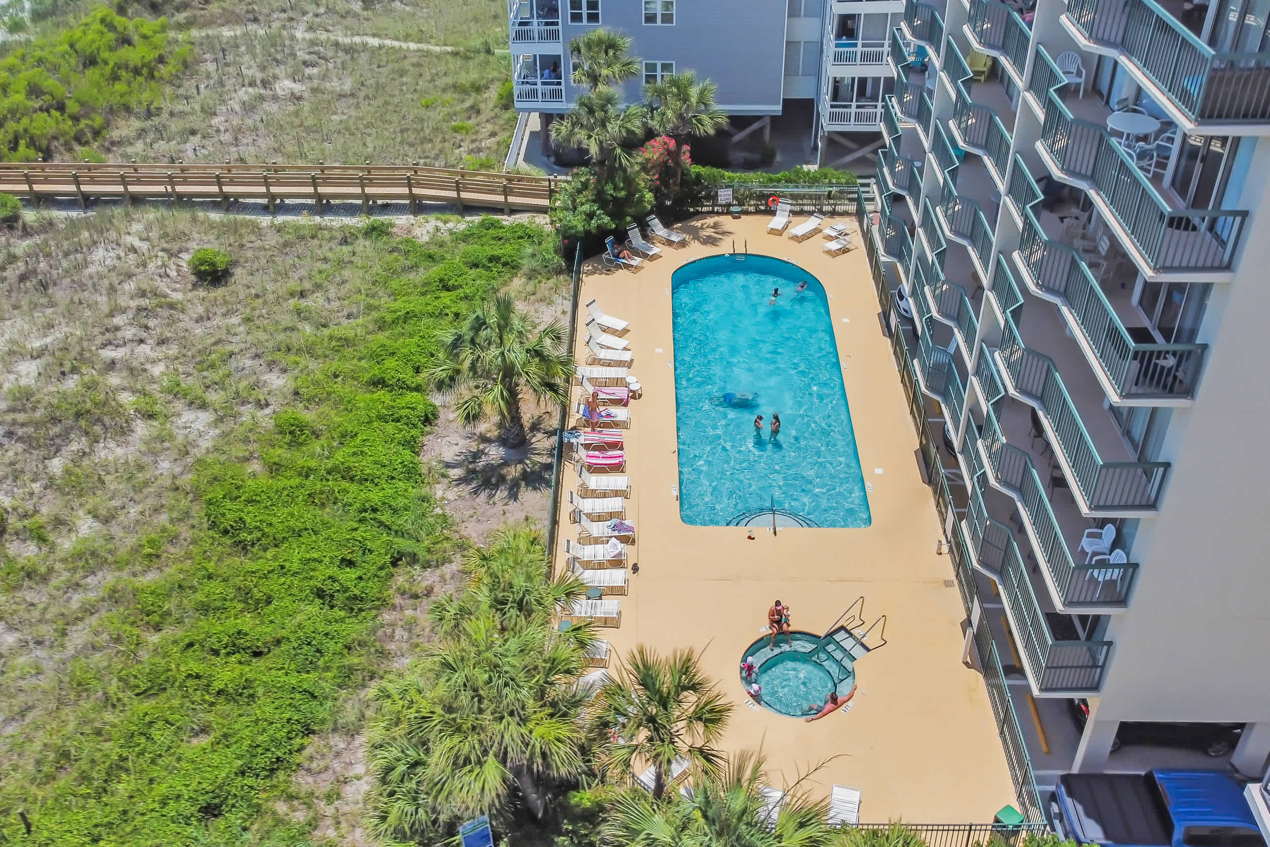 The Jewel Modern Oceanfront Style w Huge Balcony