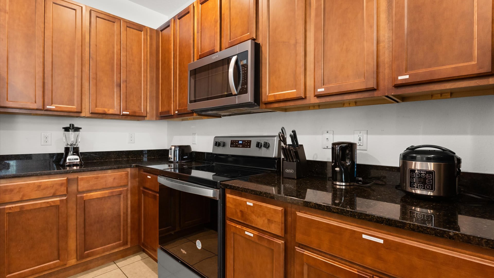 8BR Group Friendly Villa Private Pool Kid Friendly Amenities | Photo 14