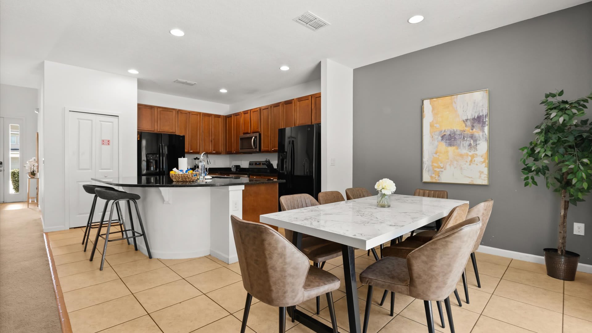 8BR Group Friendly Villa Private Pool Kid Friendly Amenities | Photo 9