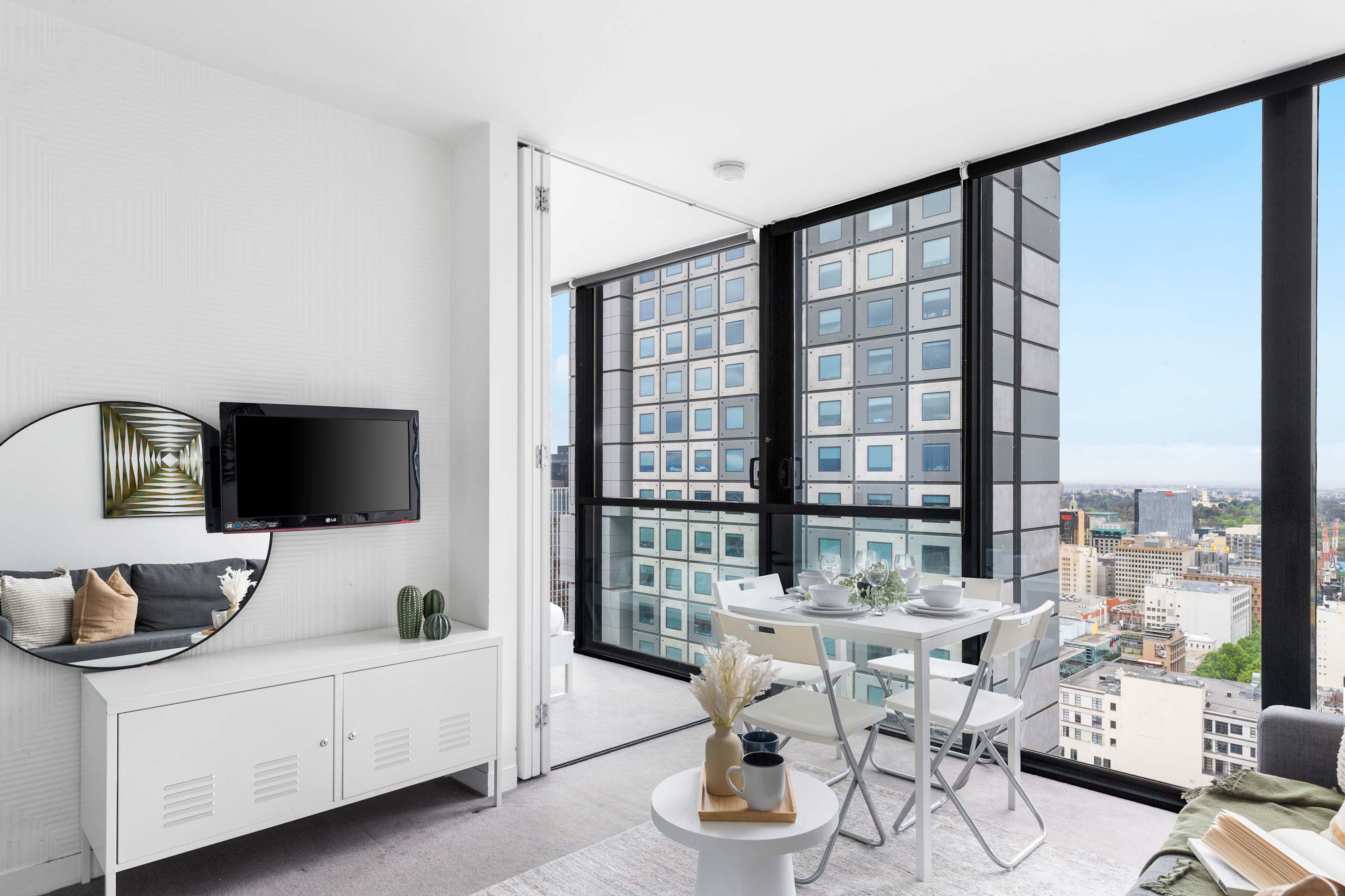 Cozy & Central 2BR Stay, Near CBD, Free Parking β Melbourne, Victoria β vacation rental