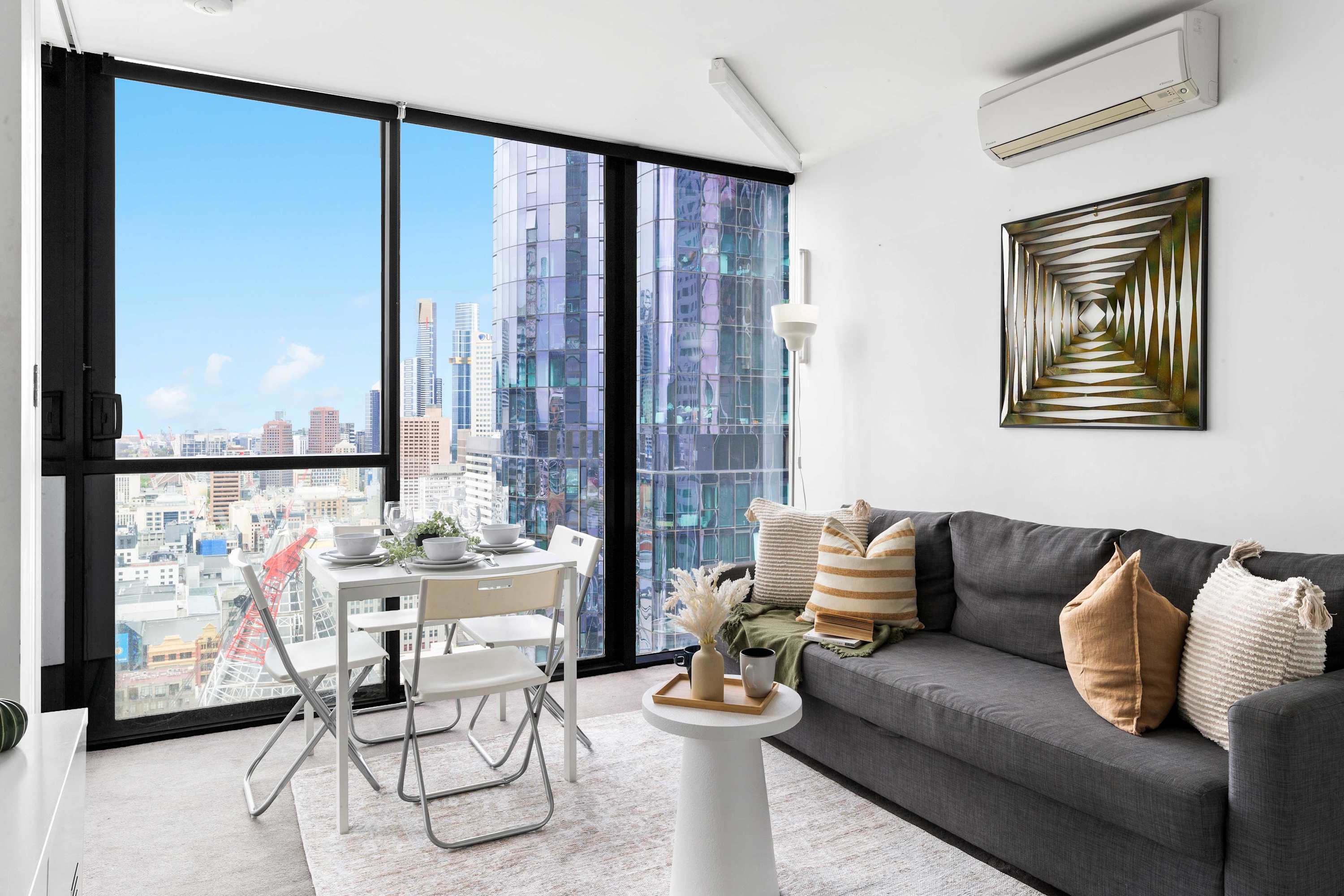 A Cozy 2BR Apt, Walk to CBD, Free Parking β Melbourne, Victoria β vacation rental