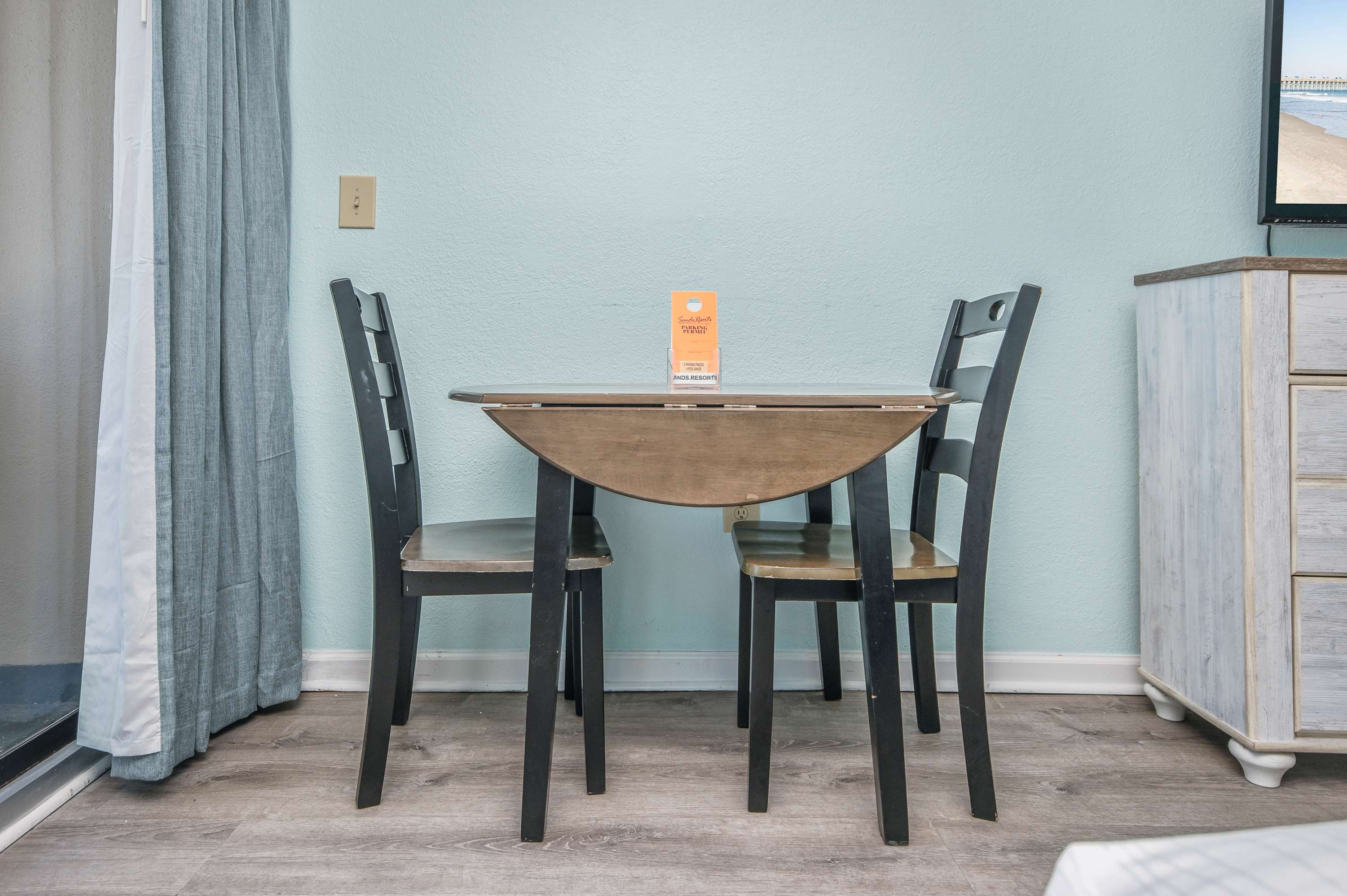 Enjoy home-cooked meals steps from the waves in this cheerful dining space.
