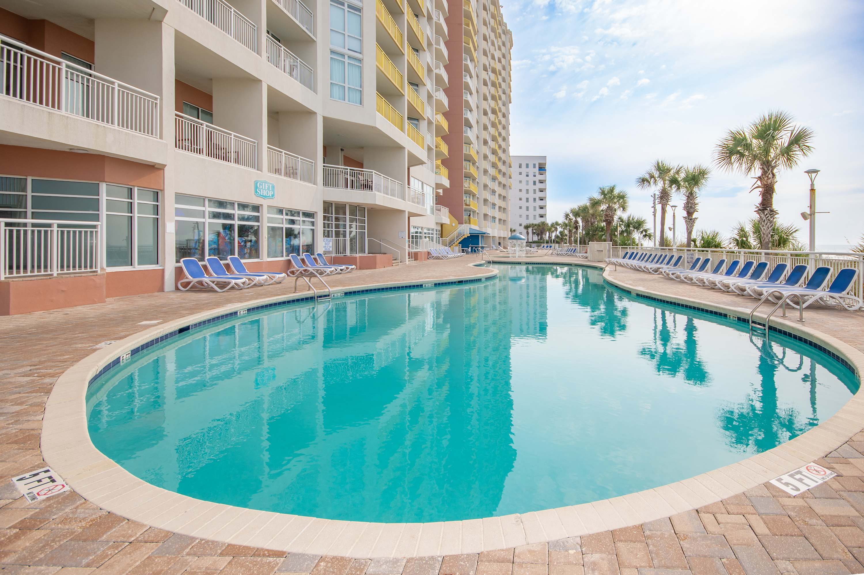 HOW TO Unwind Views Pools C50 | Photo 40