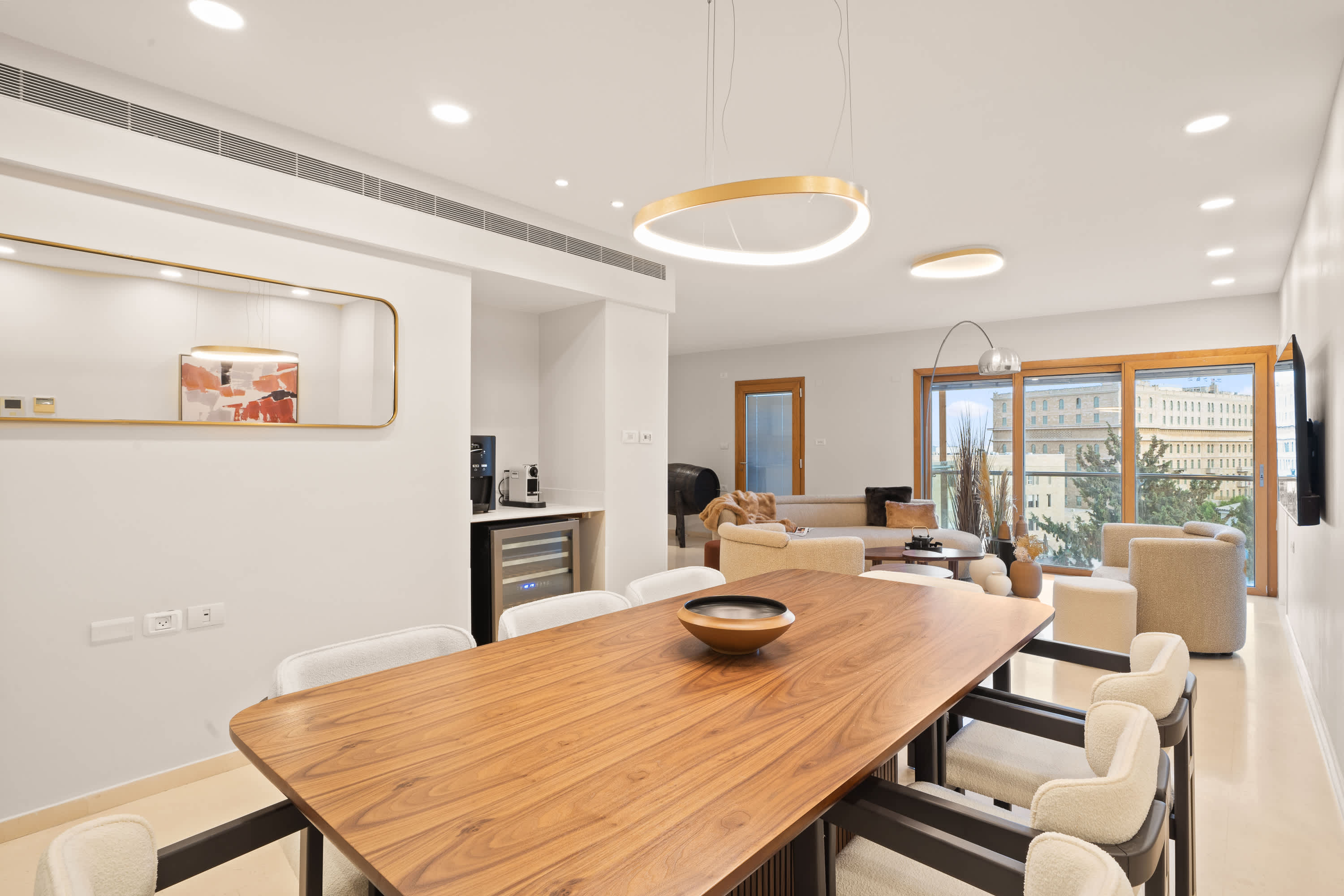 King David Residence: 6BR, Pool, Gym & Family-Friendly! photo 73