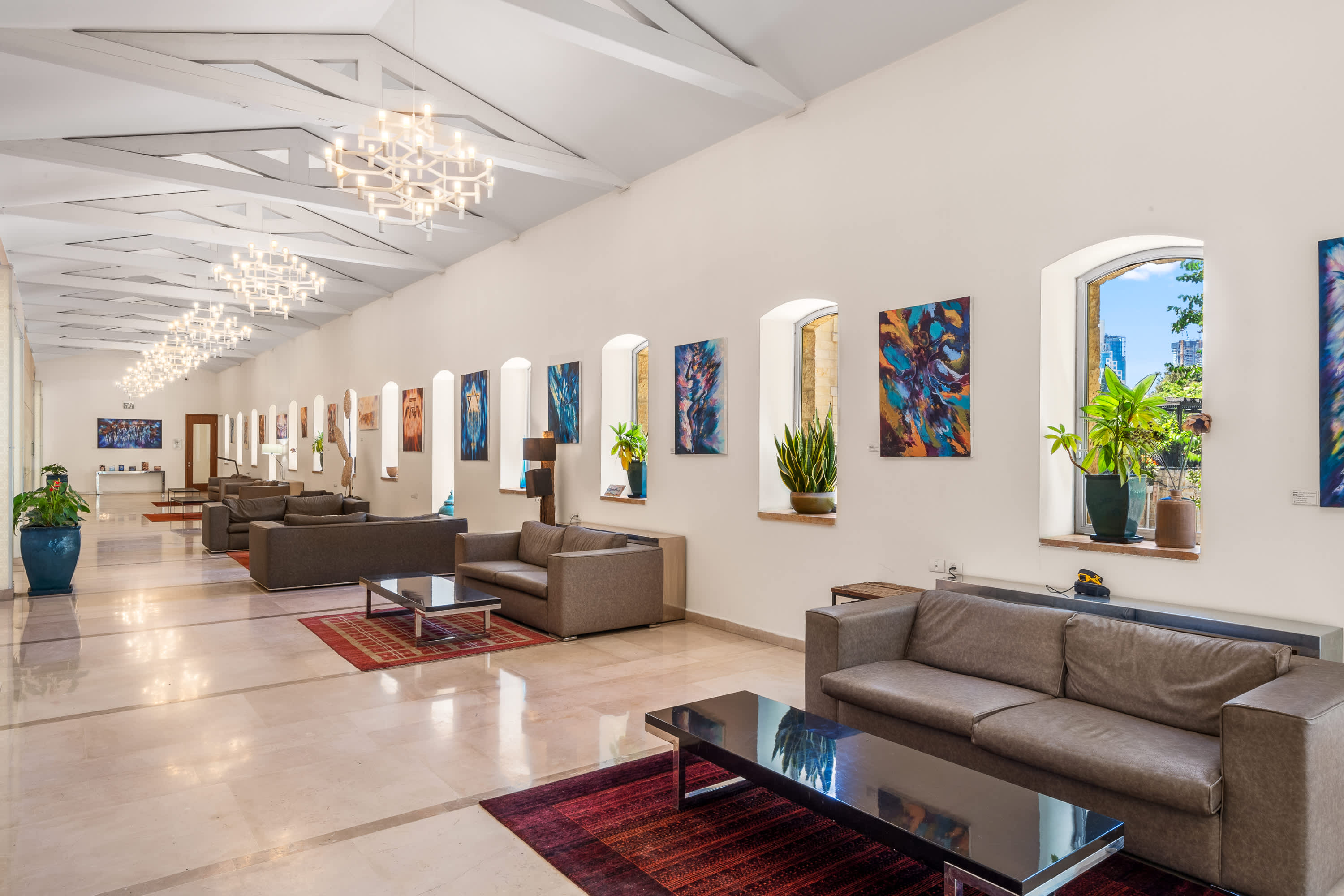 King David Residence: 6BR, Pool, Gym & Family-Friendly! photo 19
