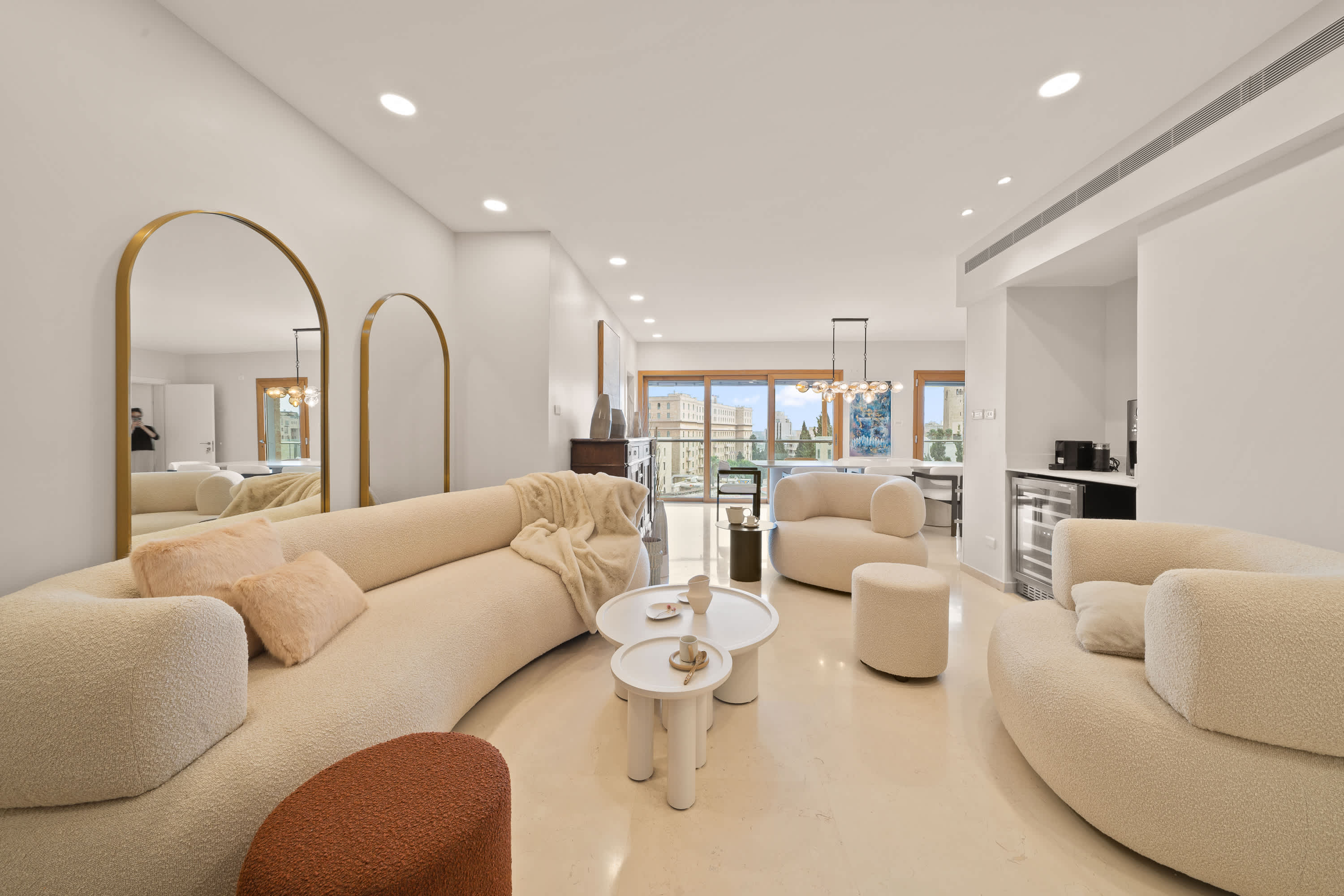 King David Residence: 6BR, Pool, Gym & Family-Friendly! photo 23