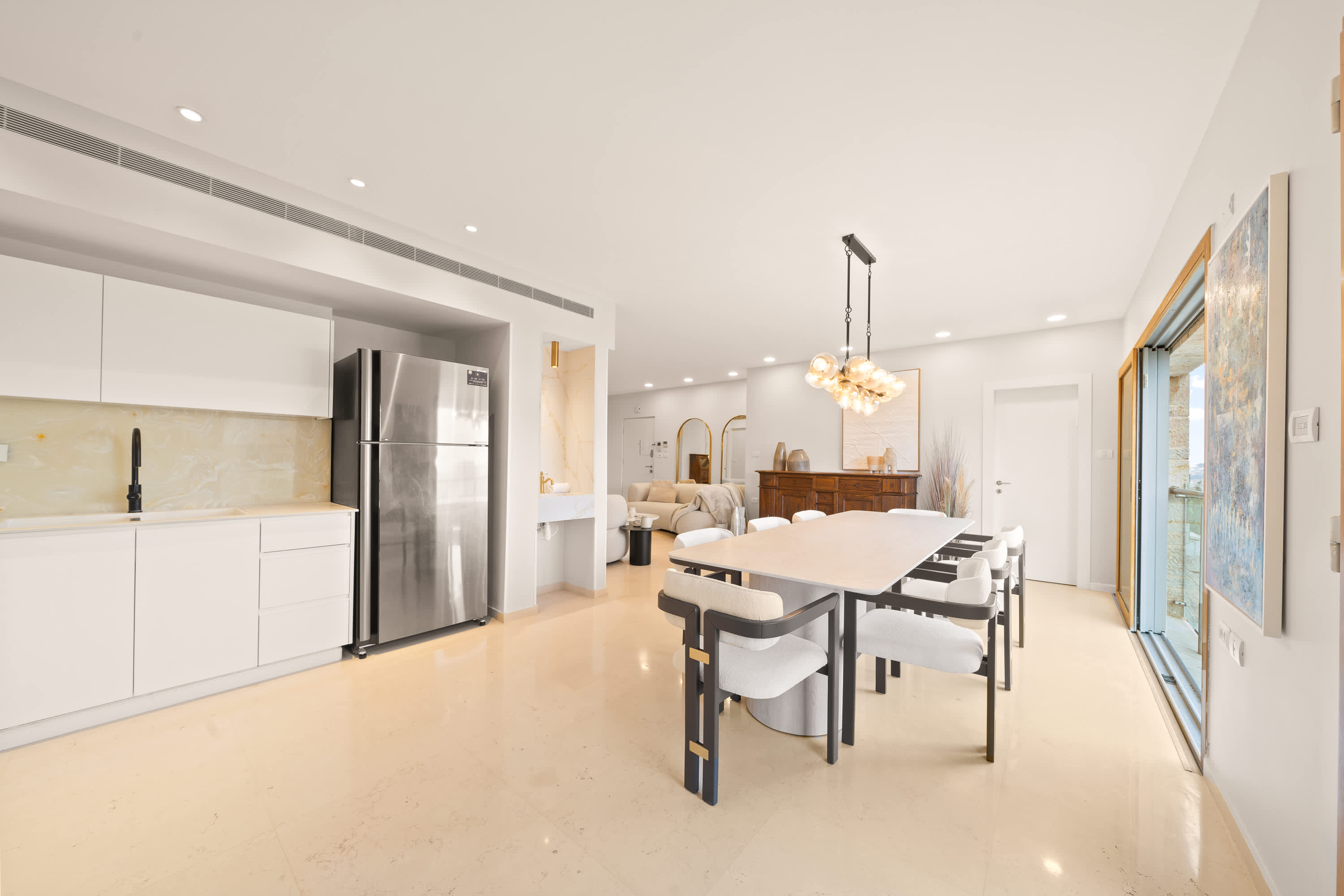 King David Residence: 6BR, Pool, Gym & Family-Friendly! photo 38