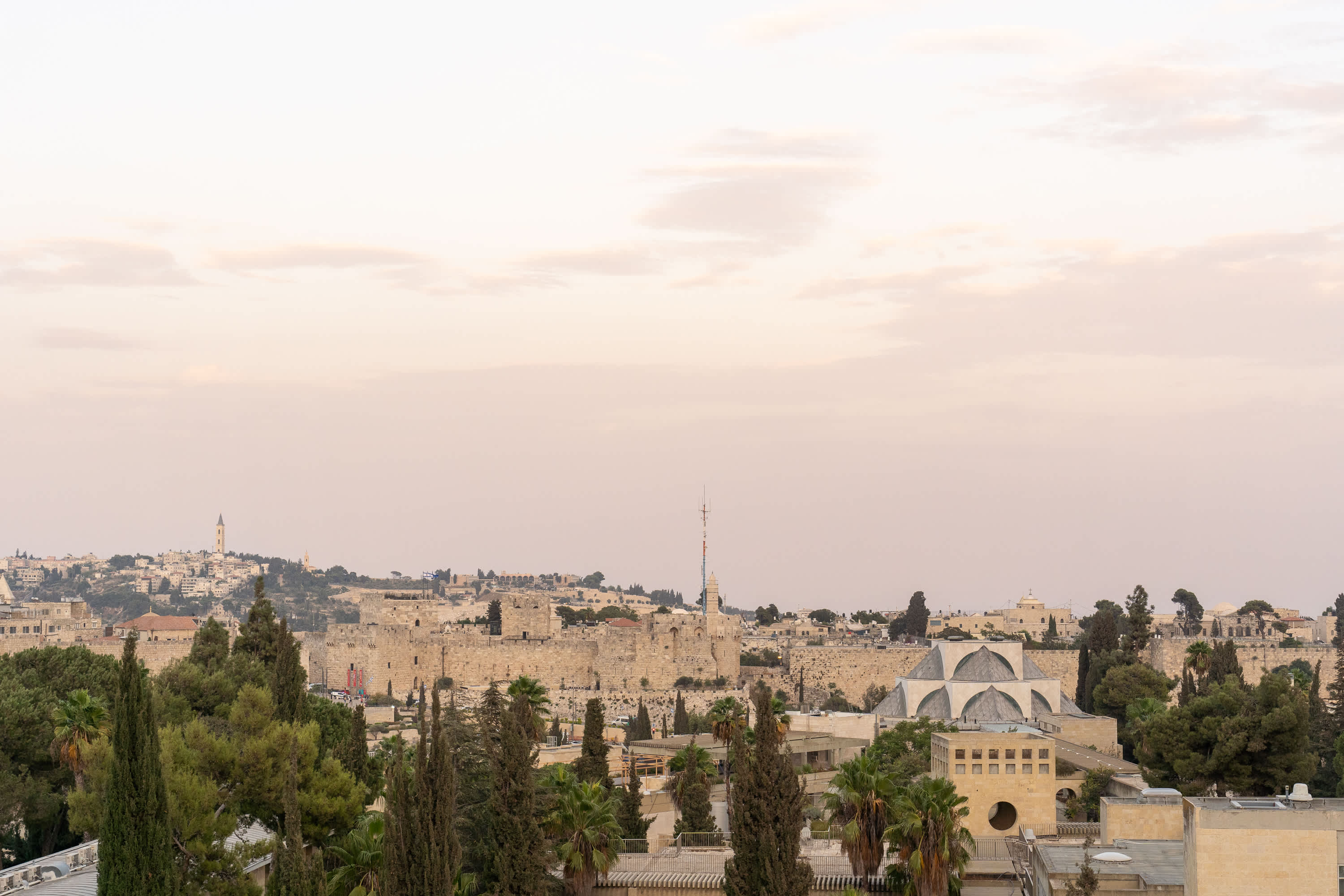 King David Residence: 6BR, Pool, Gym & Family-Friendly! photo 100