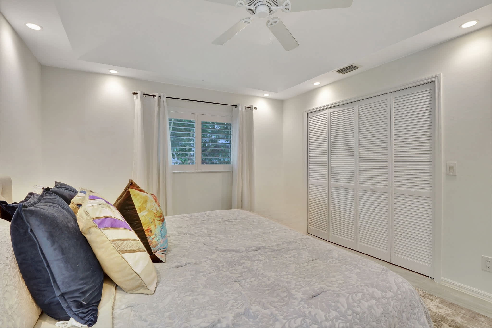 Privacy Heated Pool Gulf Access and Luxury | Photo 24