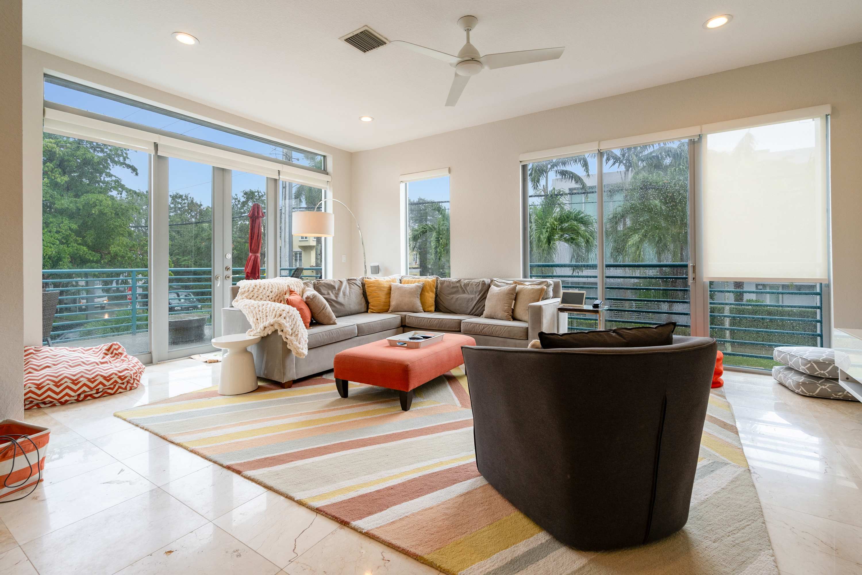 4-Bed + Den with pool in Las Olas, Ft Lauderdale - Picture 23