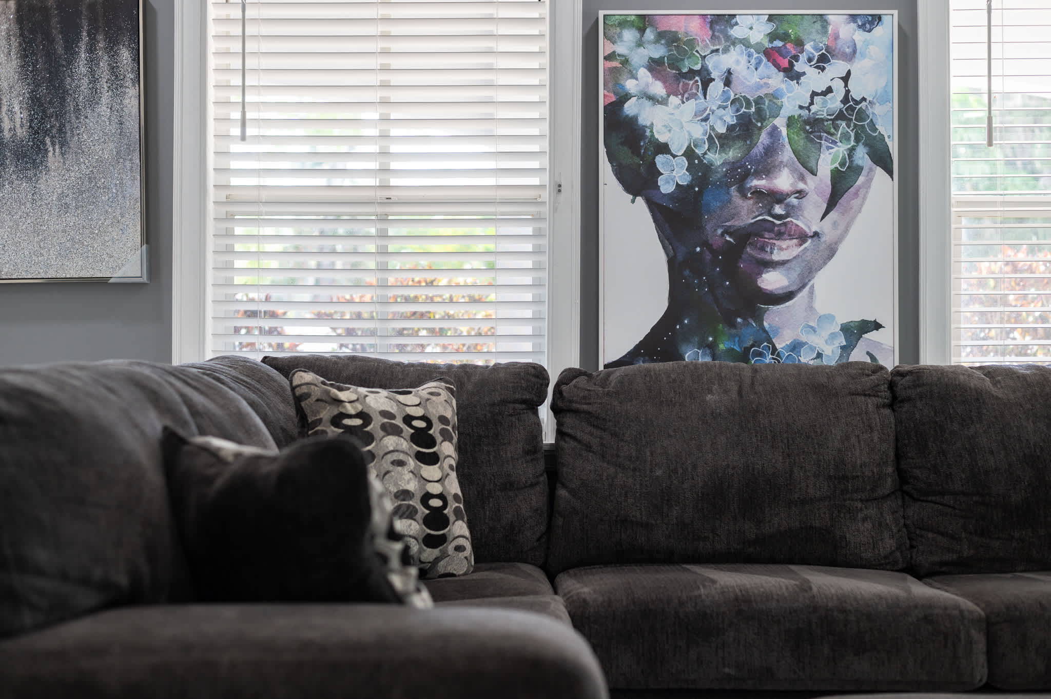 Luxury home w/patio & firepit