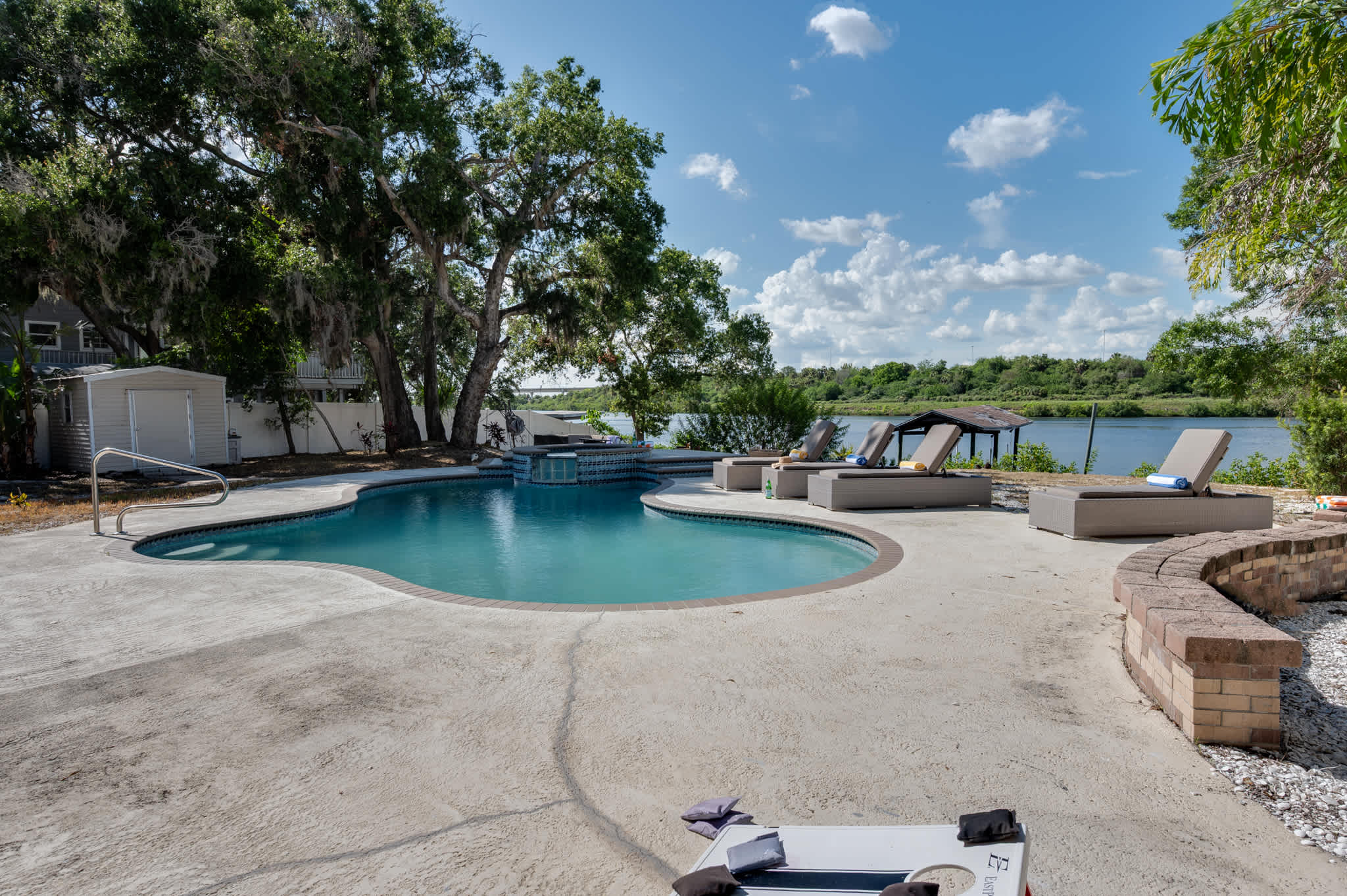 Luxury home w/patio & firepit