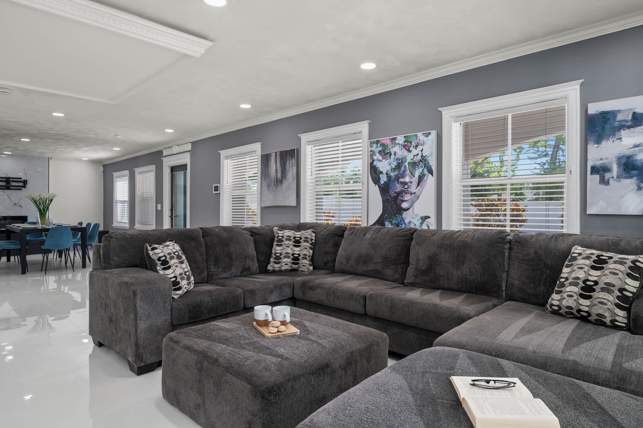 Luxury home w/patio & firepit