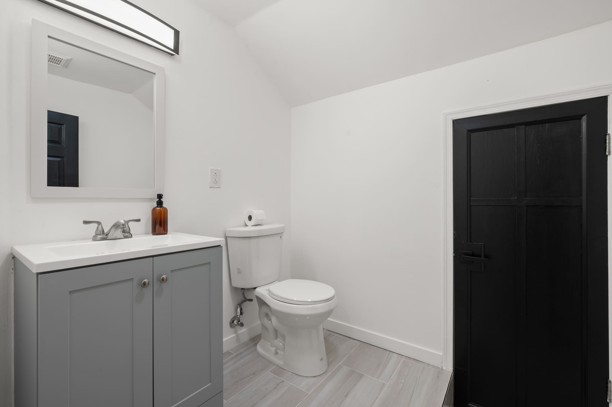 Luxury home w/patio & firepit