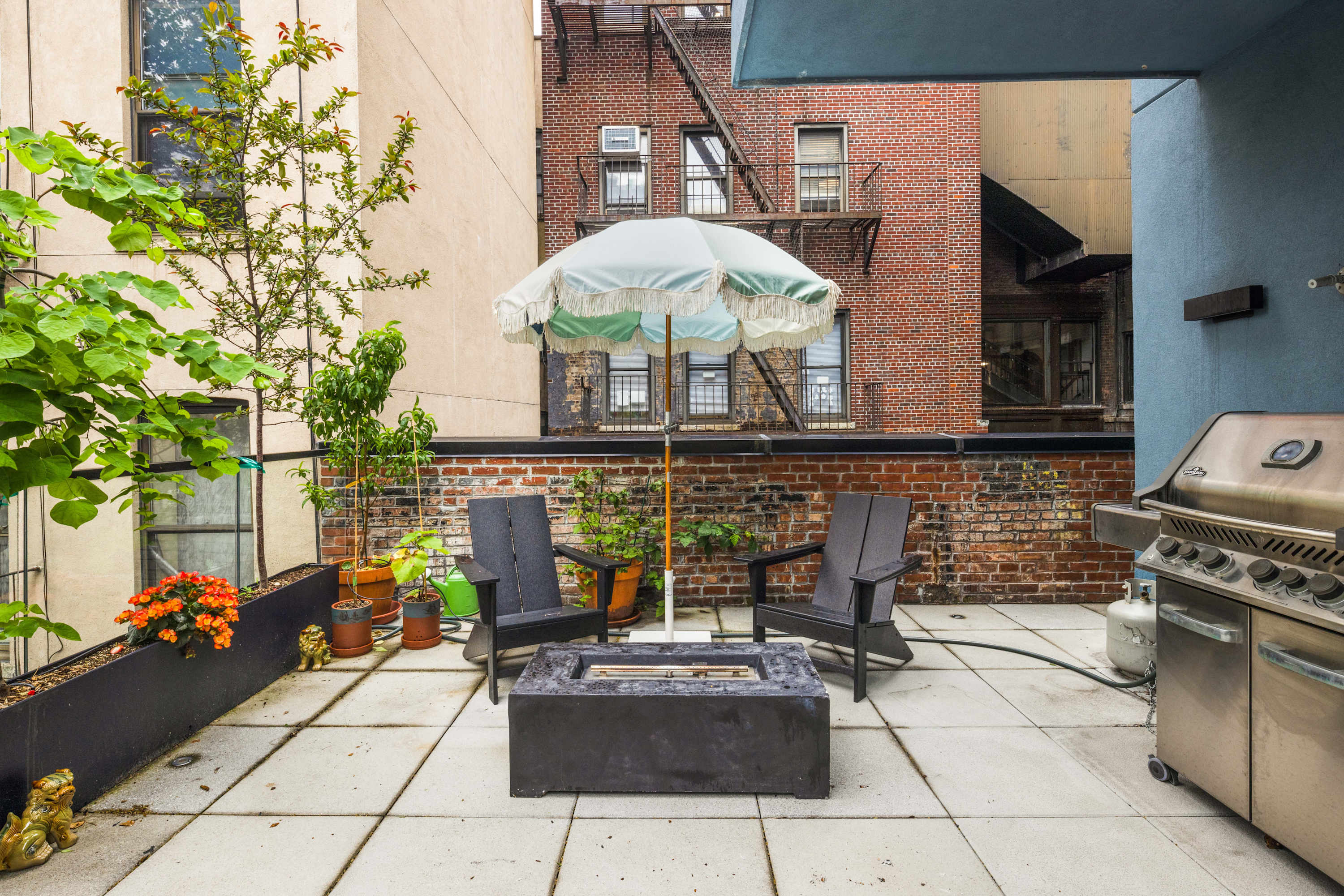 Library Loft photo #4 by Haus