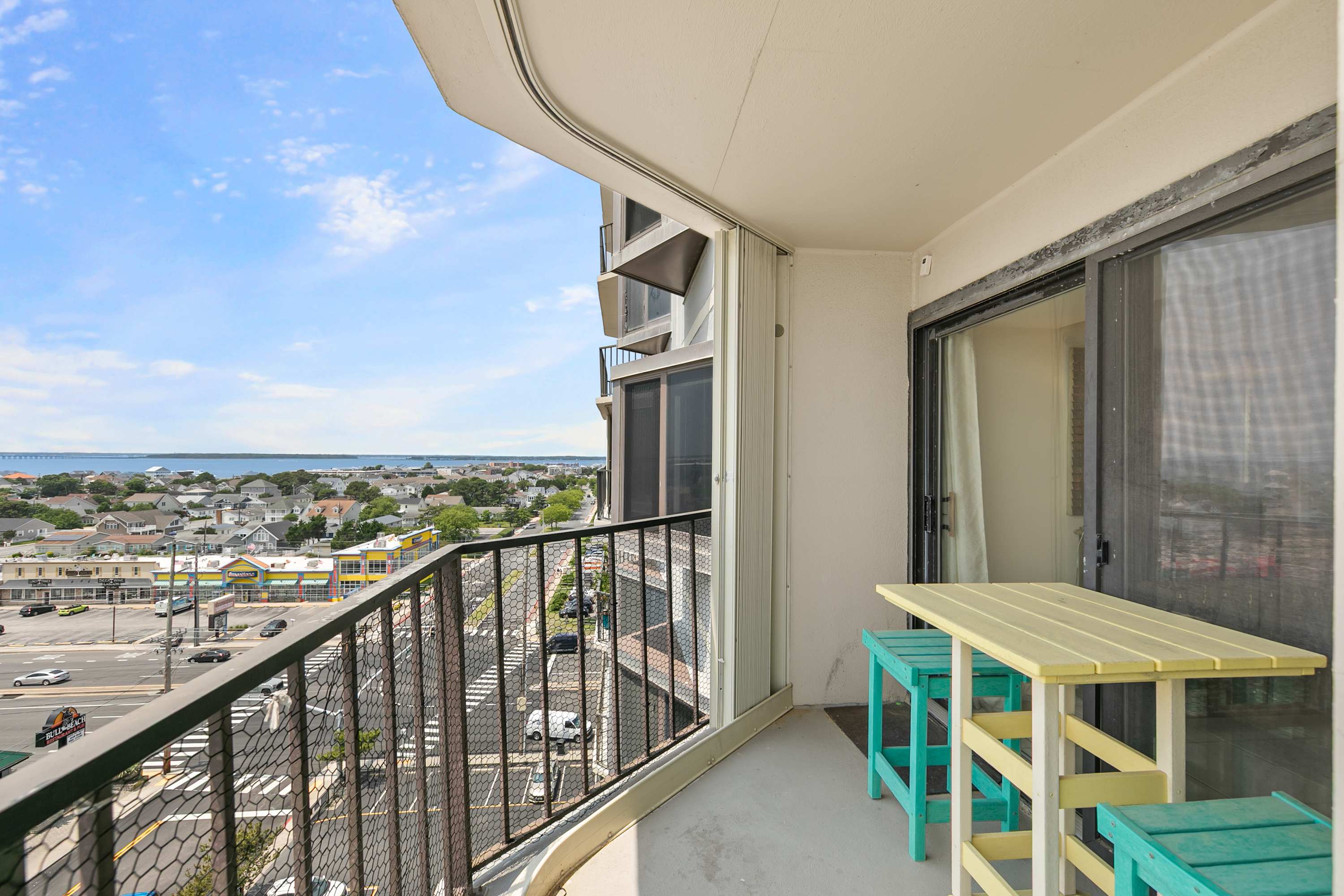 9400 Building 1007