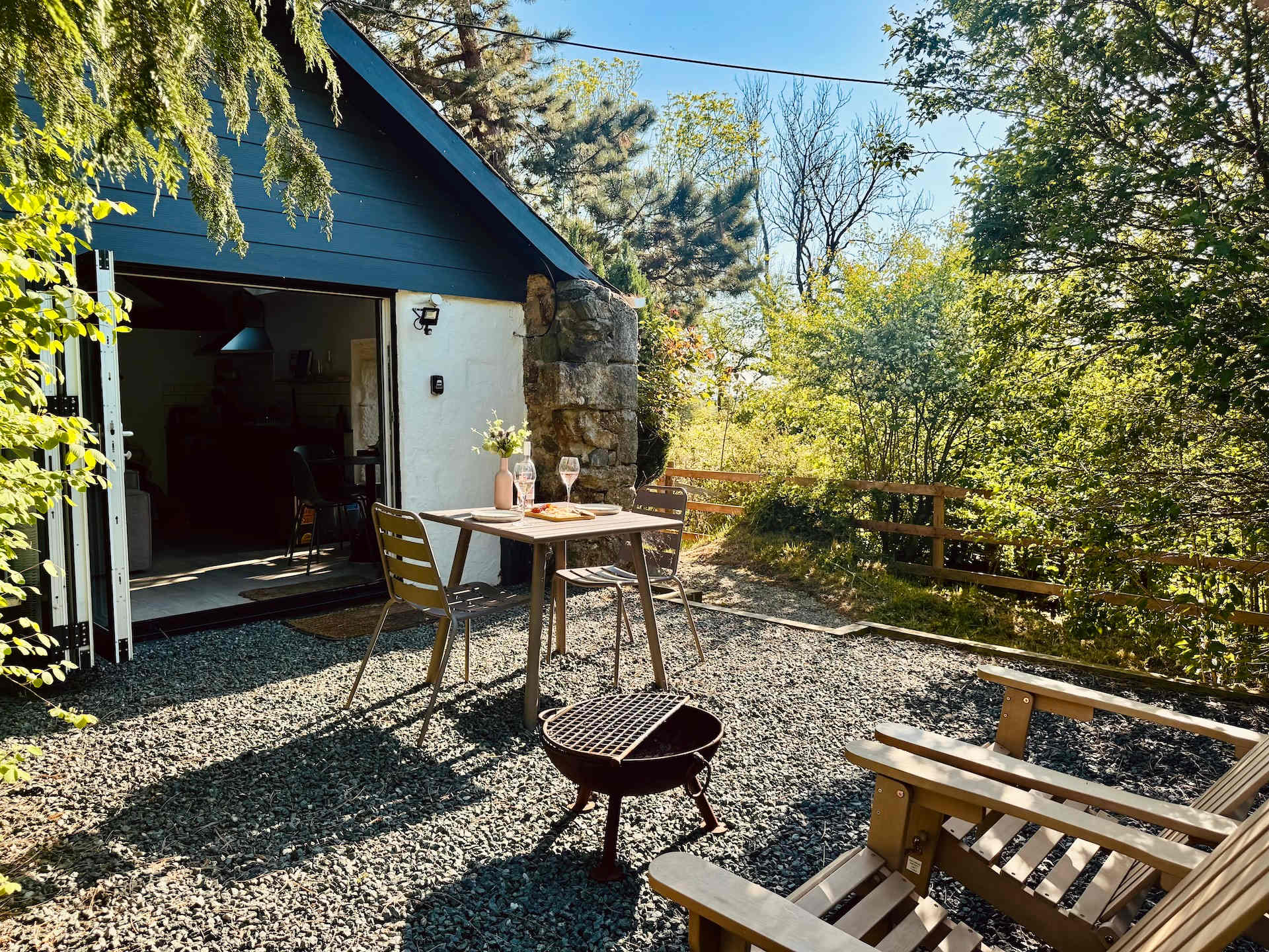 Romantic Nordic Retreat in Llangefni - Picture 5