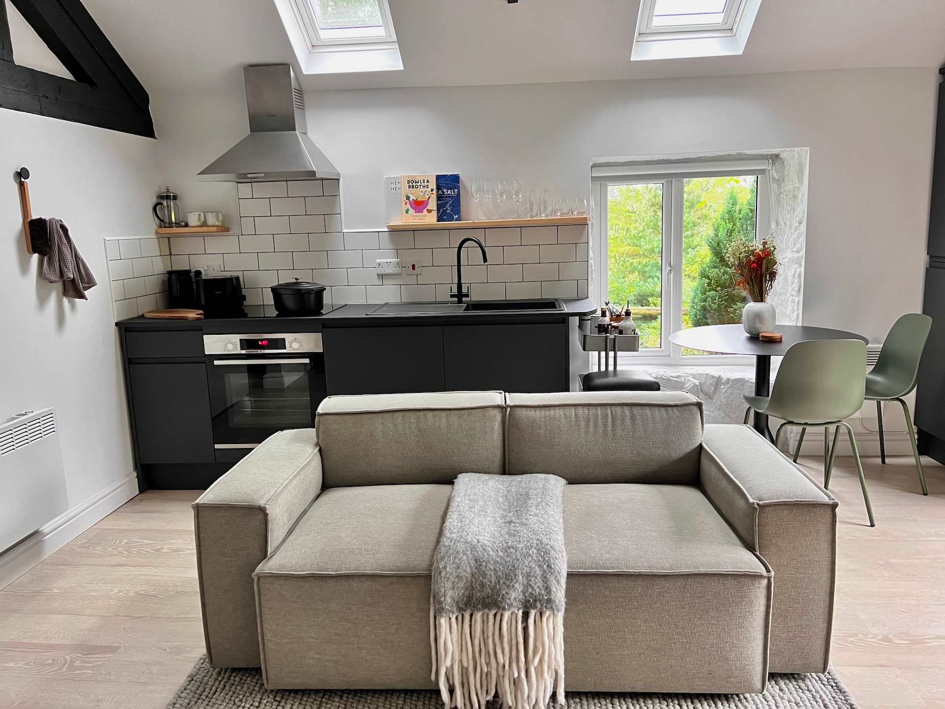Romantic Nordic Retreat in Llangefni - Picture 21