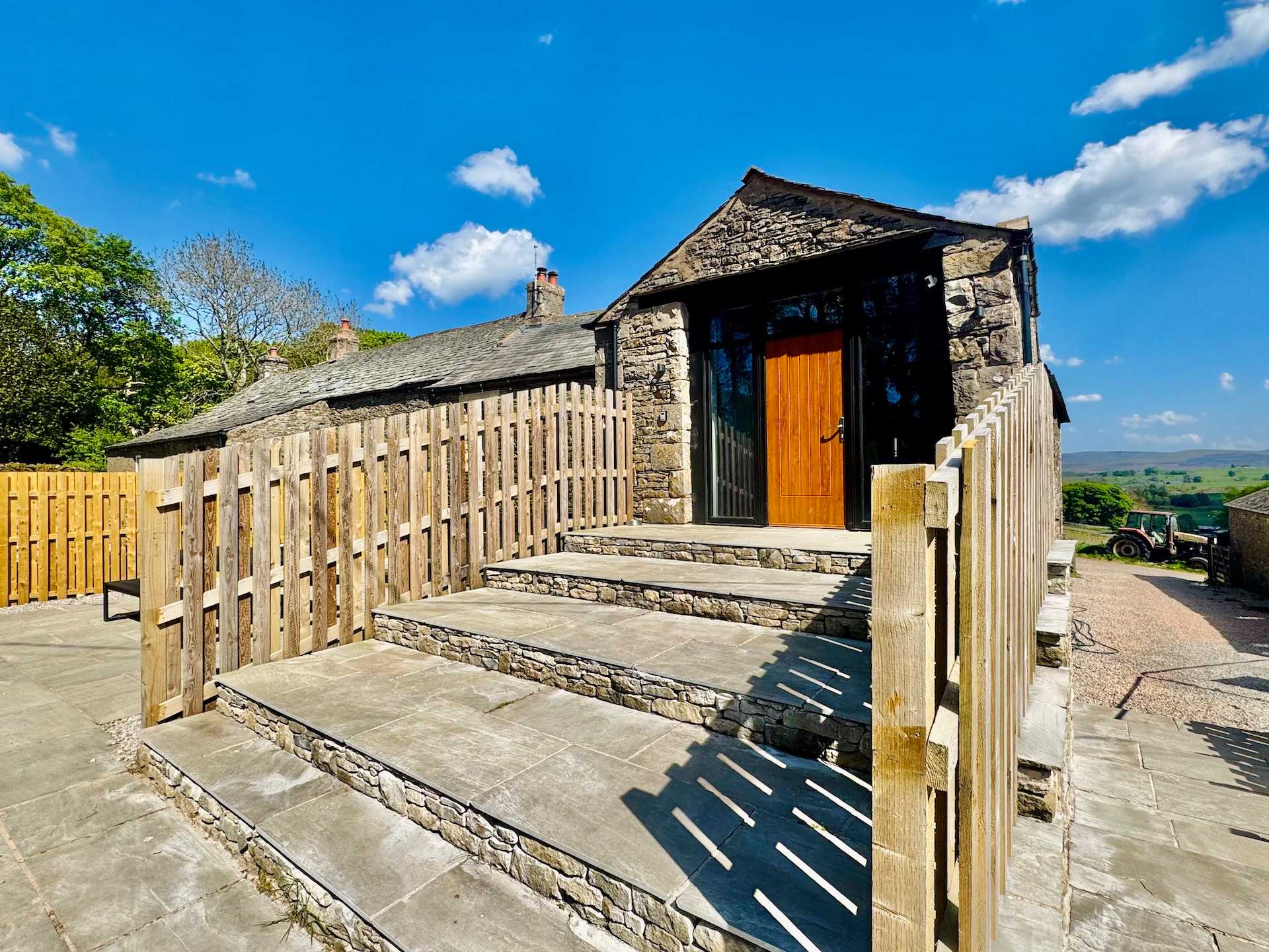 Elegant Stone Barn in Yorkshire Dales - Picture 31