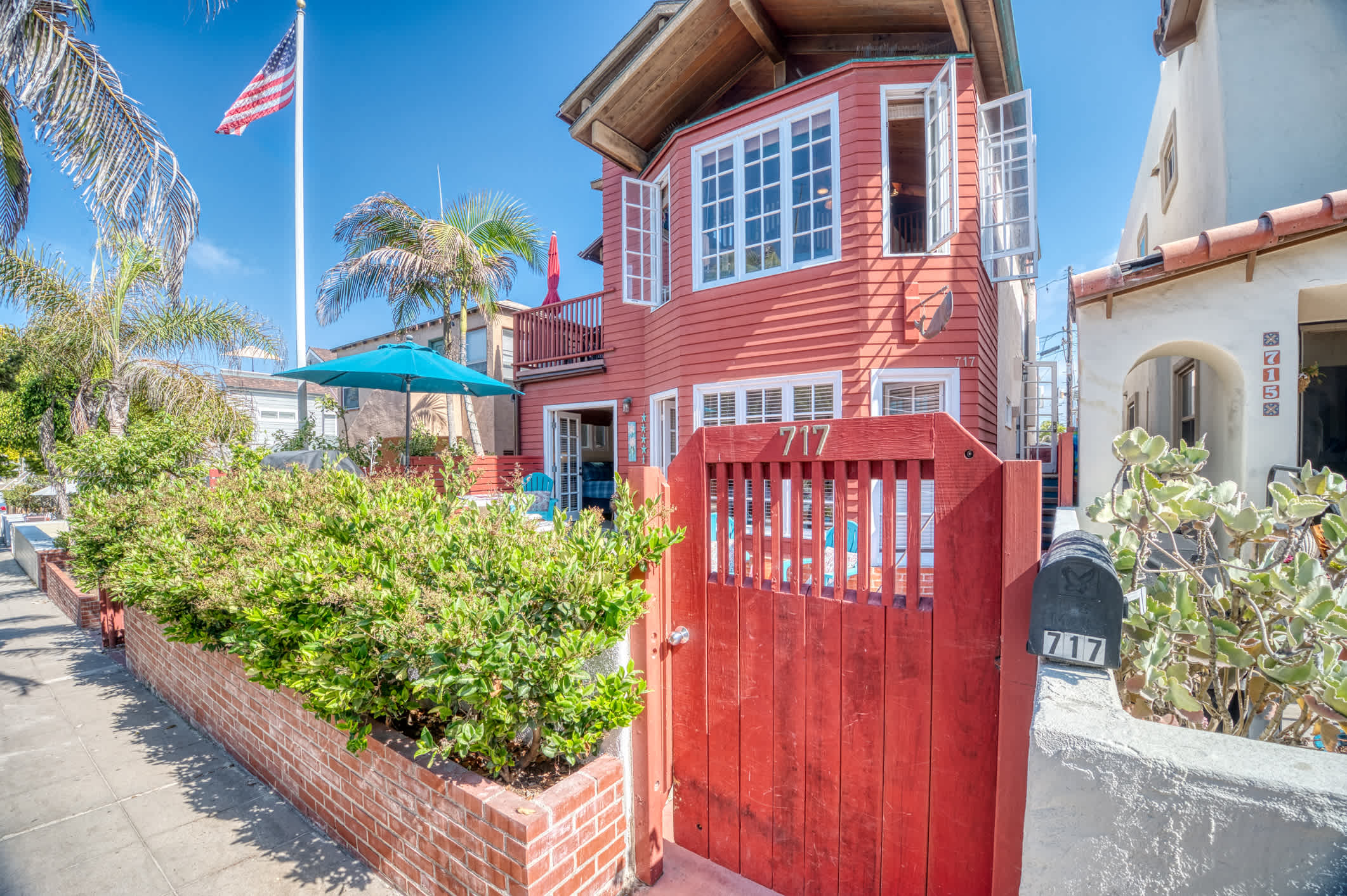Stunning Mission Beach Home - Steps to the Sand! — San Diego, CA — vacation rental