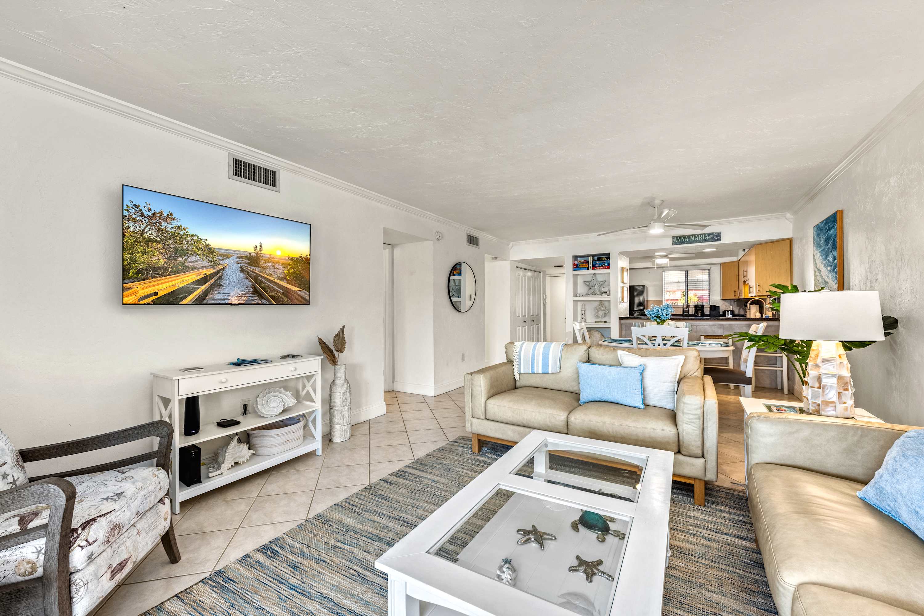 Dans Florida Condos Whispering Waves at Runaway Bay 6