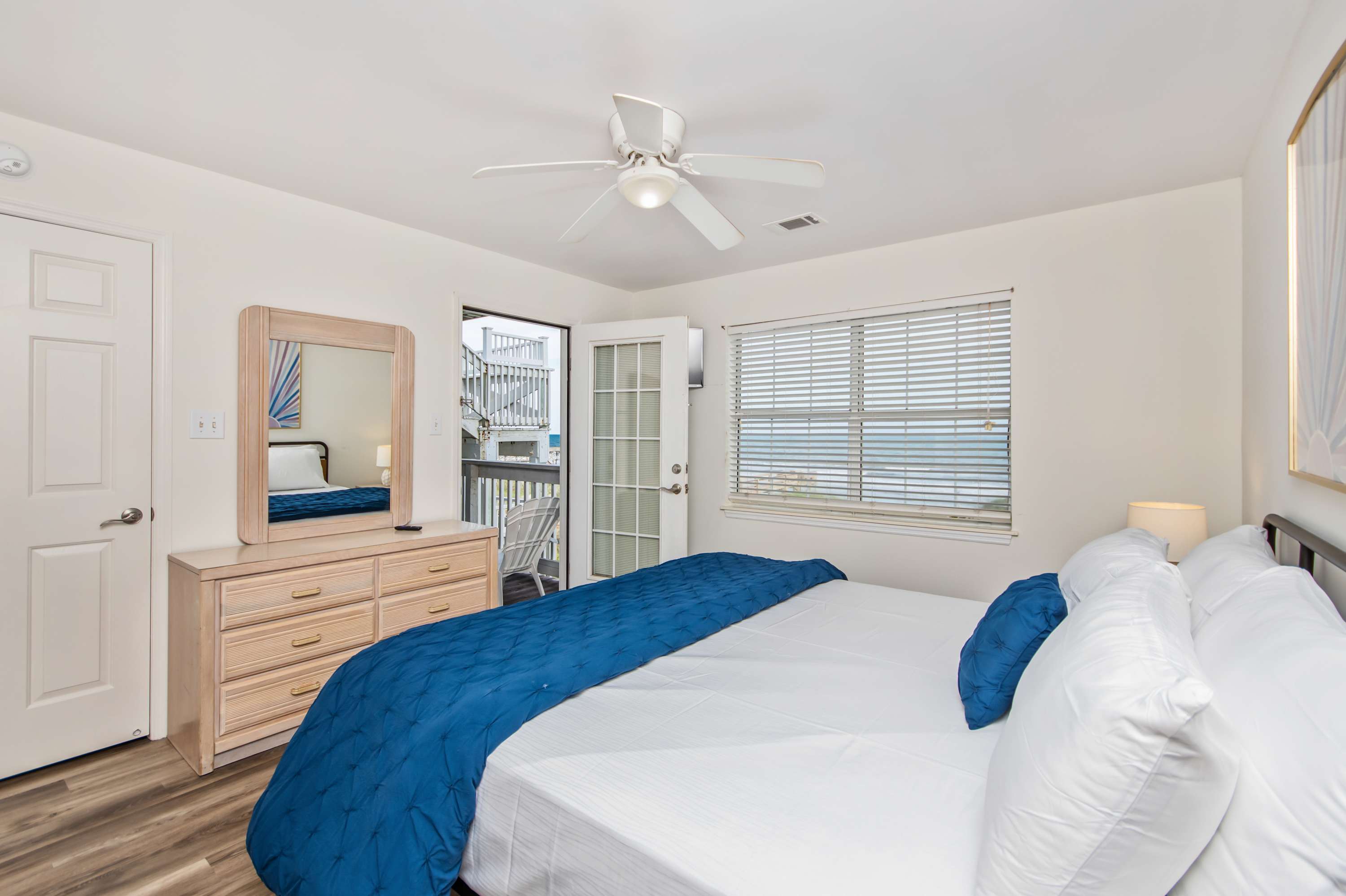 Clean lines, airy vibes, and beachy comfort set the tone for total relaxation.
