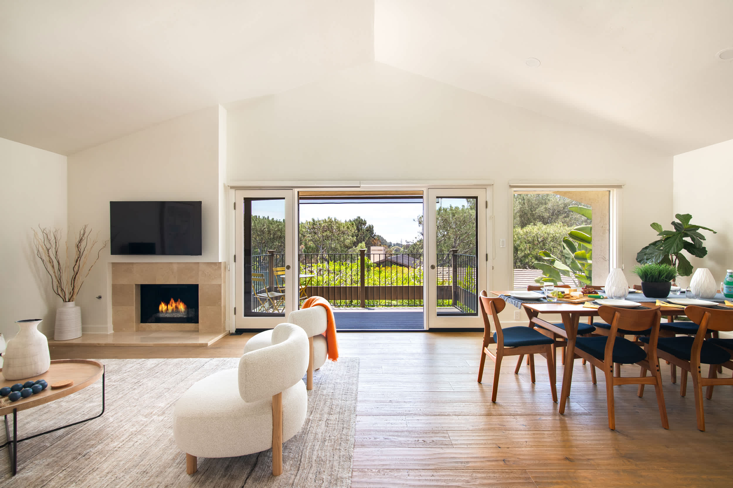 La Jolla Hillside Views and Coastal Comfort — San Diego, CA — vacation rental
