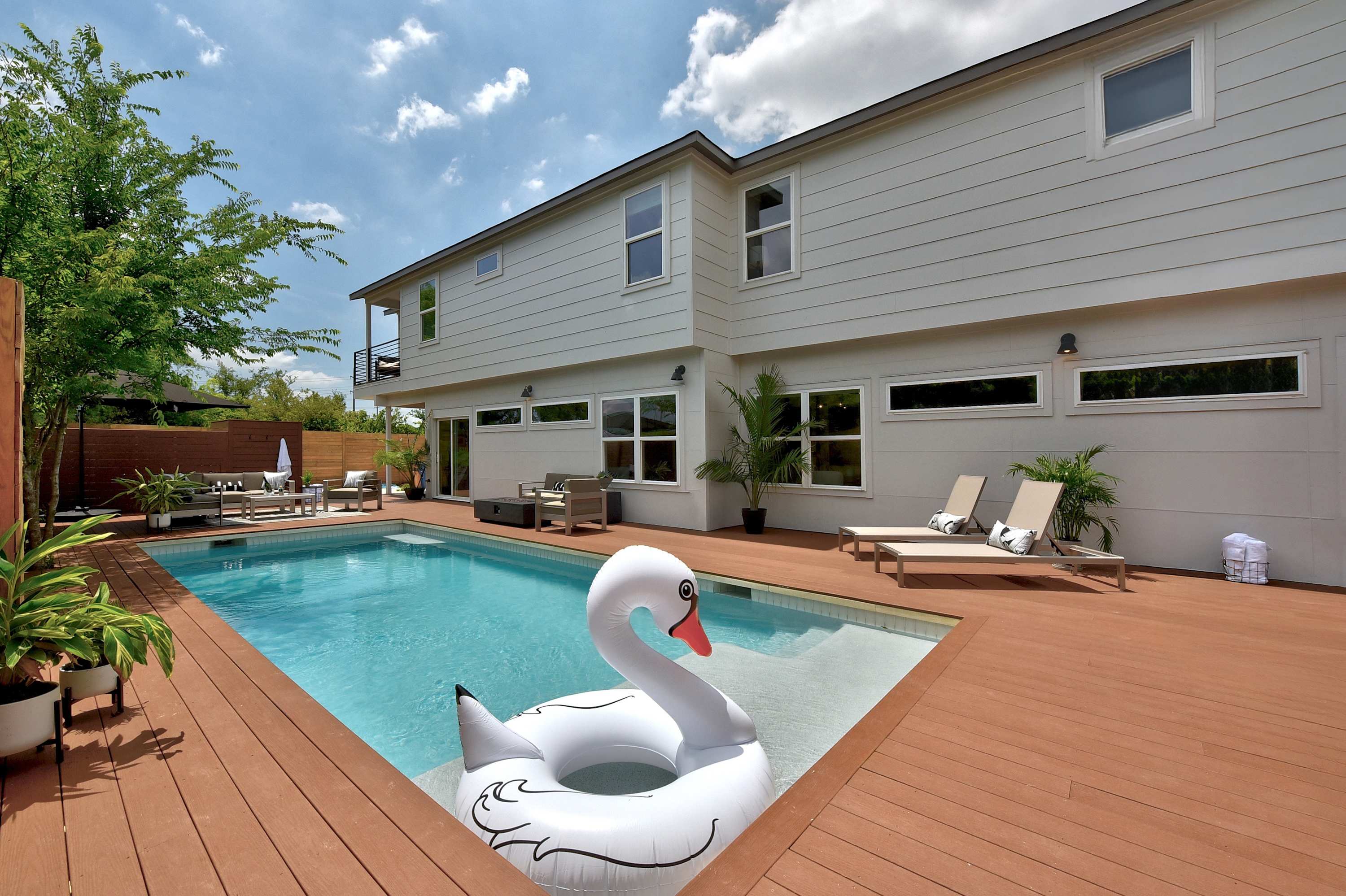 Modern Luxury Home | Shared Pool — Austin, TX — vacation rental