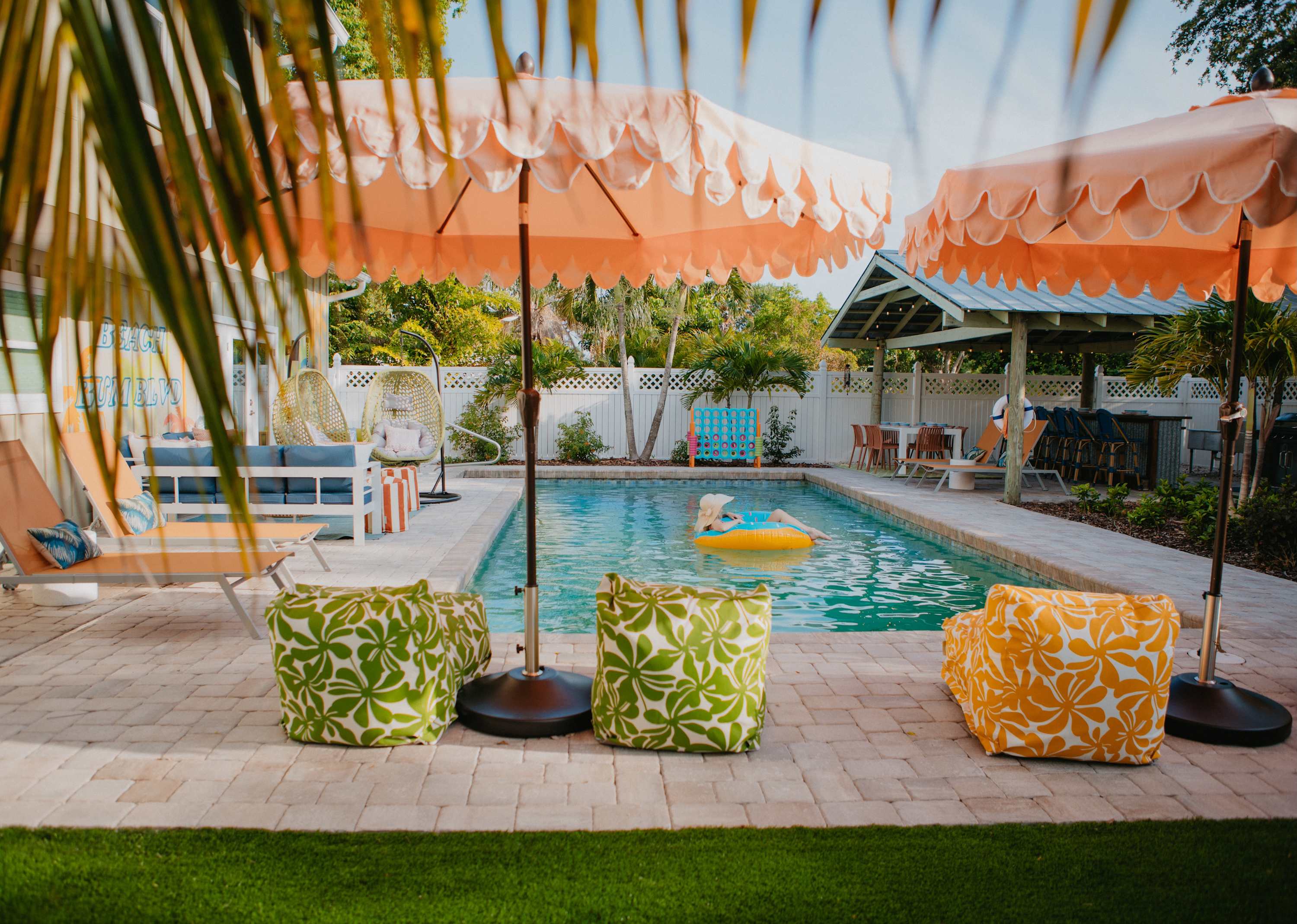 Sleeps 20 | Games | Basketball | Pool | Movie Room — Bradenton, FL — vacation rental