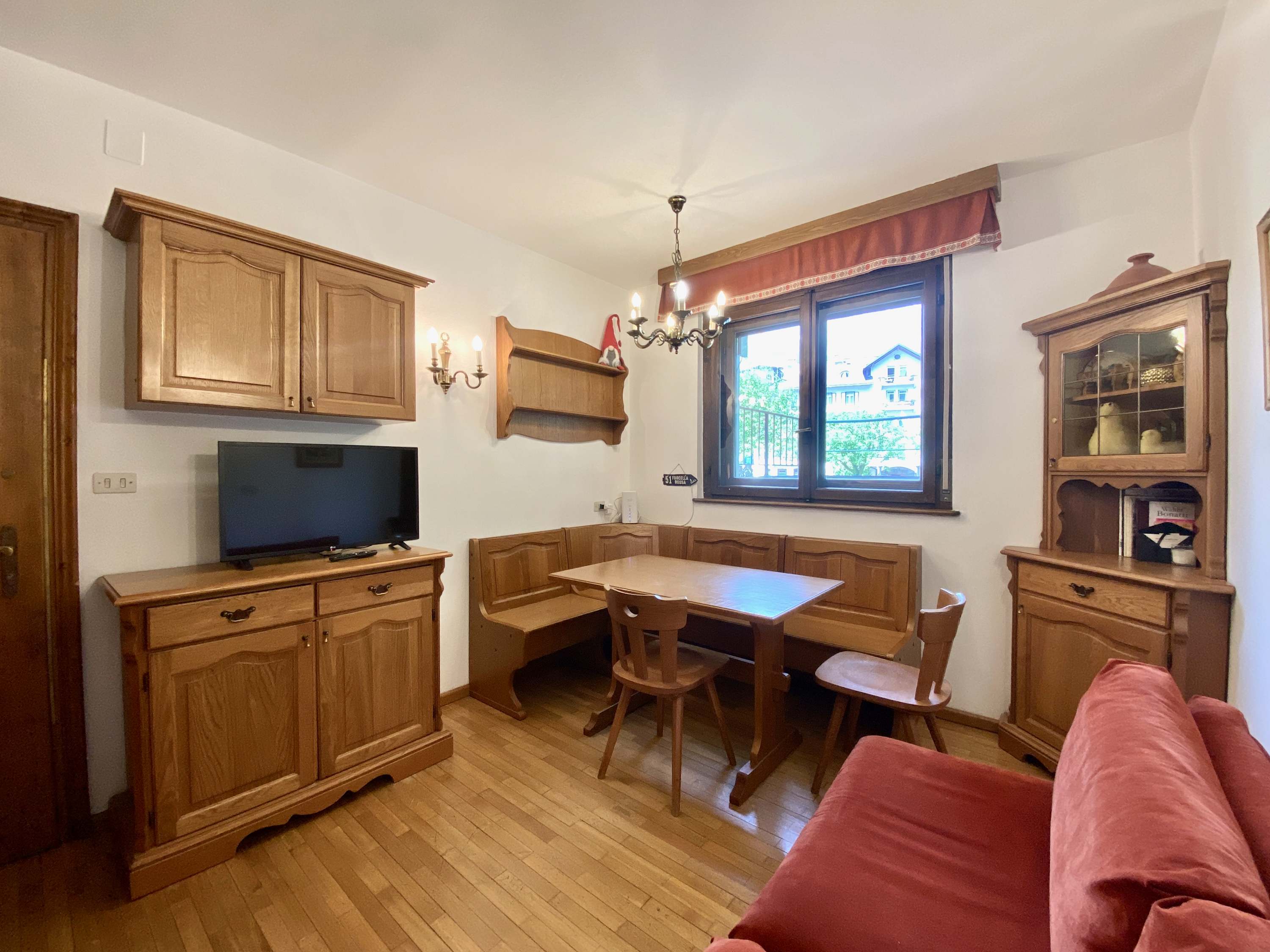 Cozy flat in amazing central location — Cortina d'Ampezzo, Veneto — vacation rental