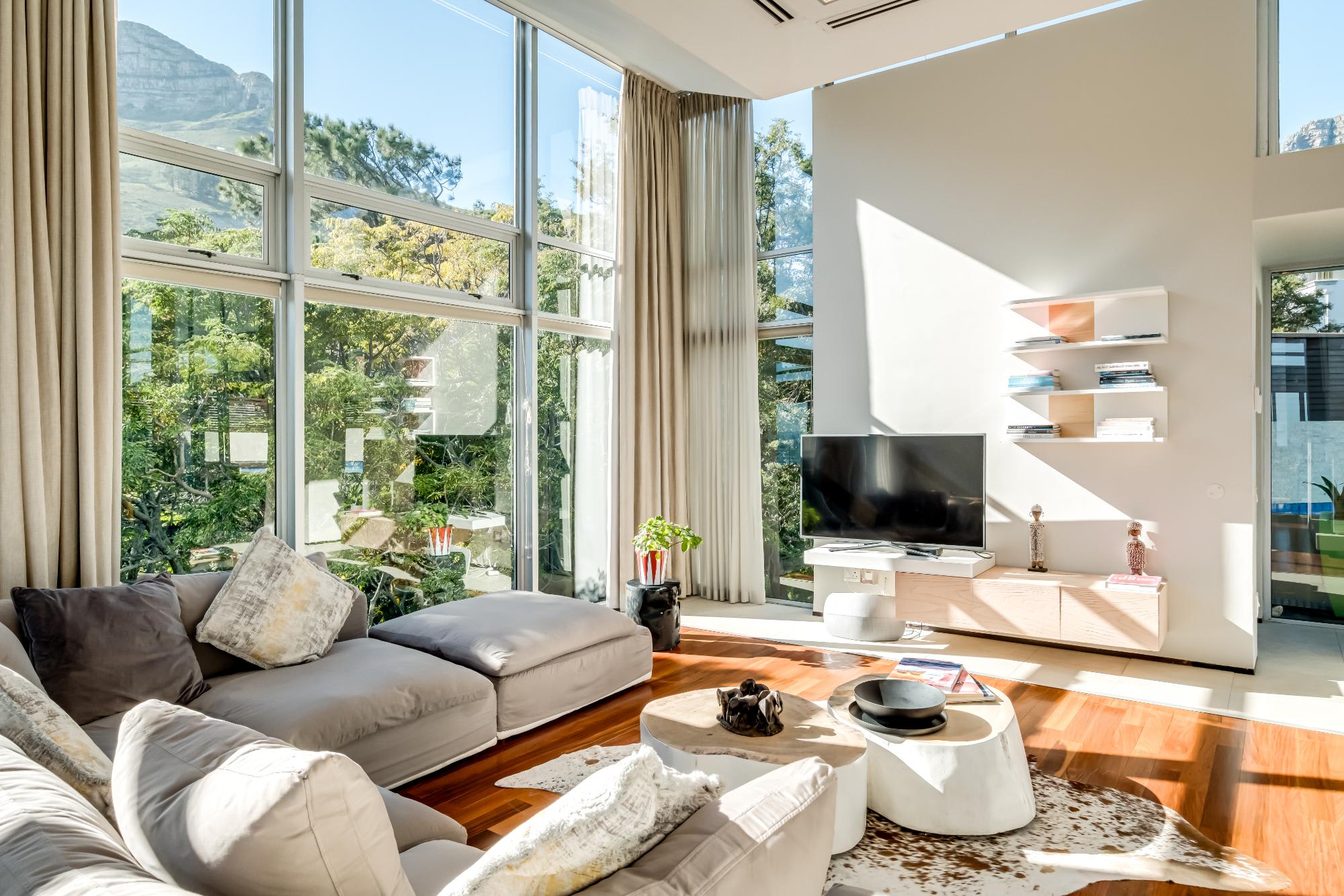 Sea View 3bed Apt w Pool near Beaches Glen Sunsets 7