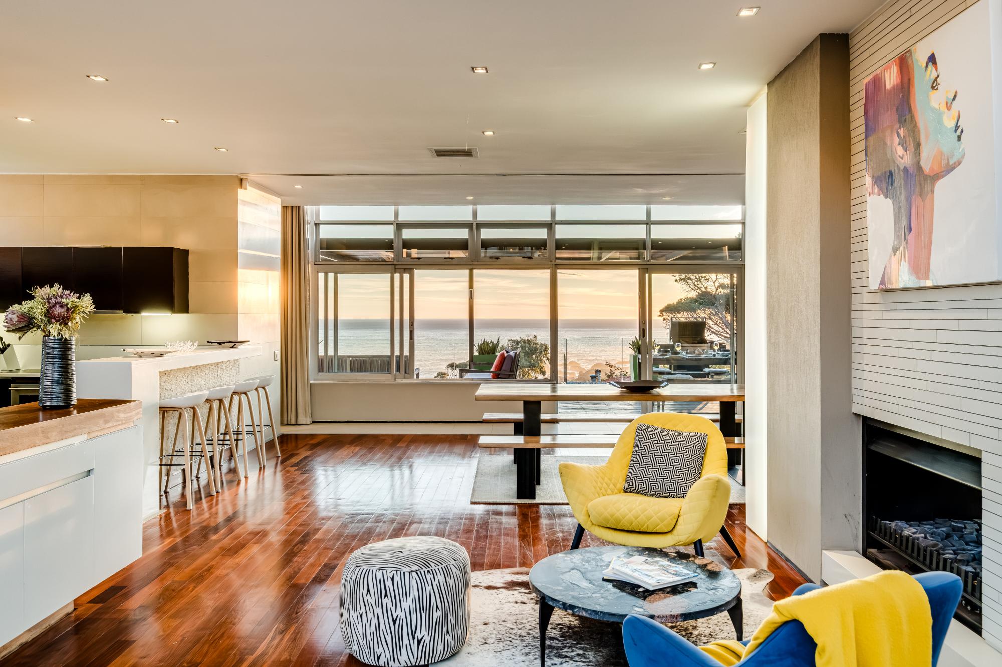 Sea View 3bed Apt w Pool near Beaches Glen Sunsets 4