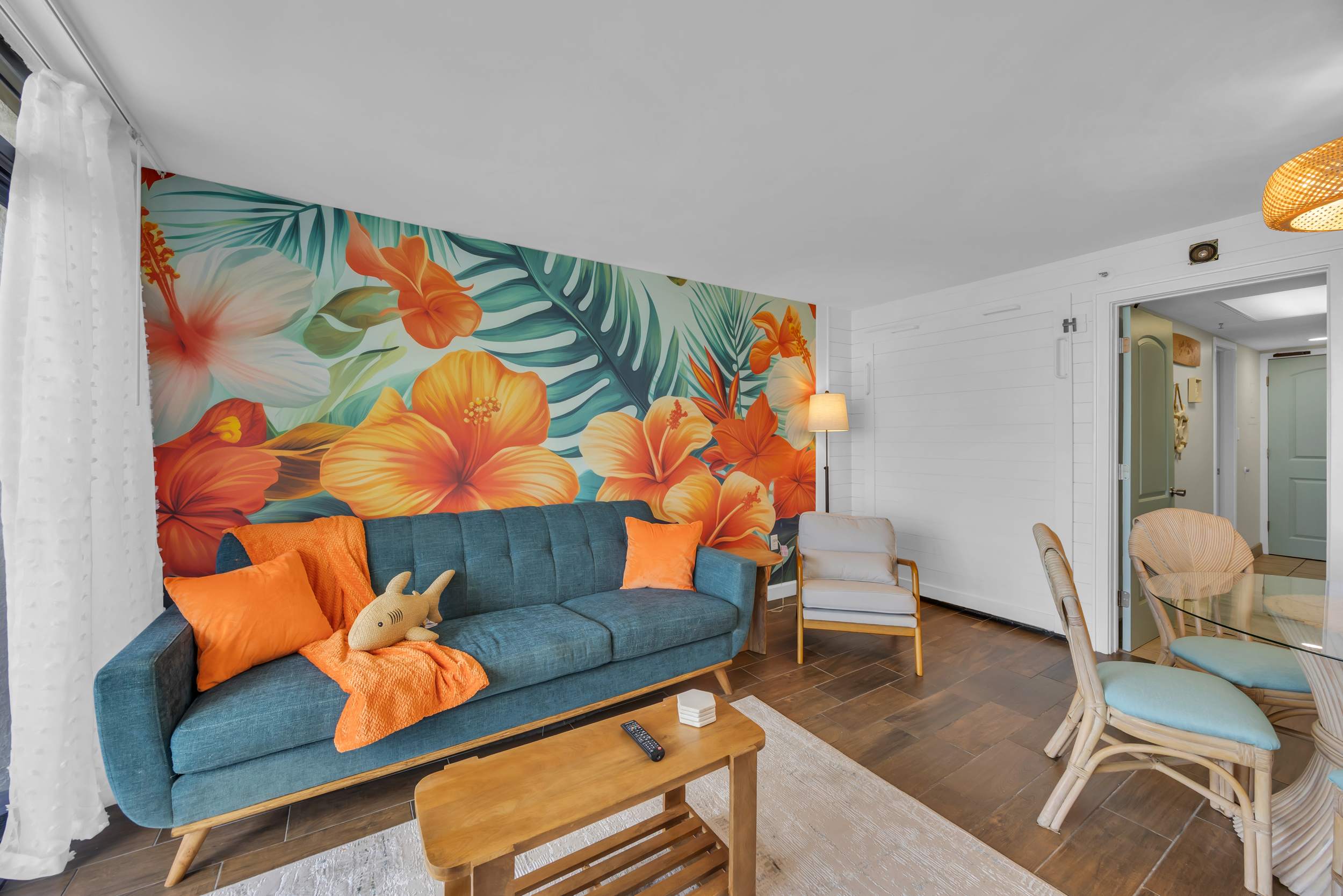 All New Oceanfront Condo w Lazy River